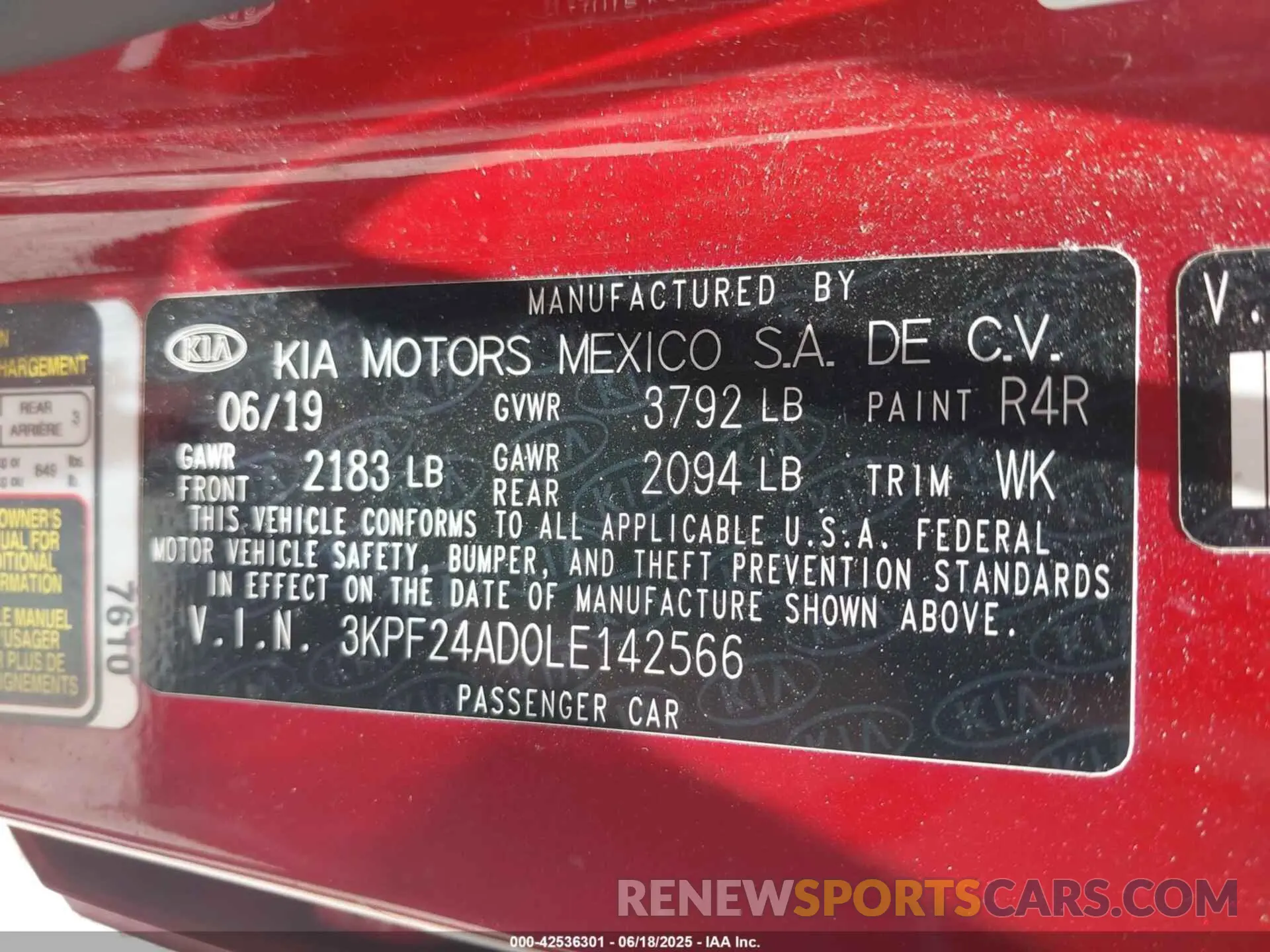 9 Photograph of a damaged car 3KPF24AD0LE142566 KIA FORTE 2020