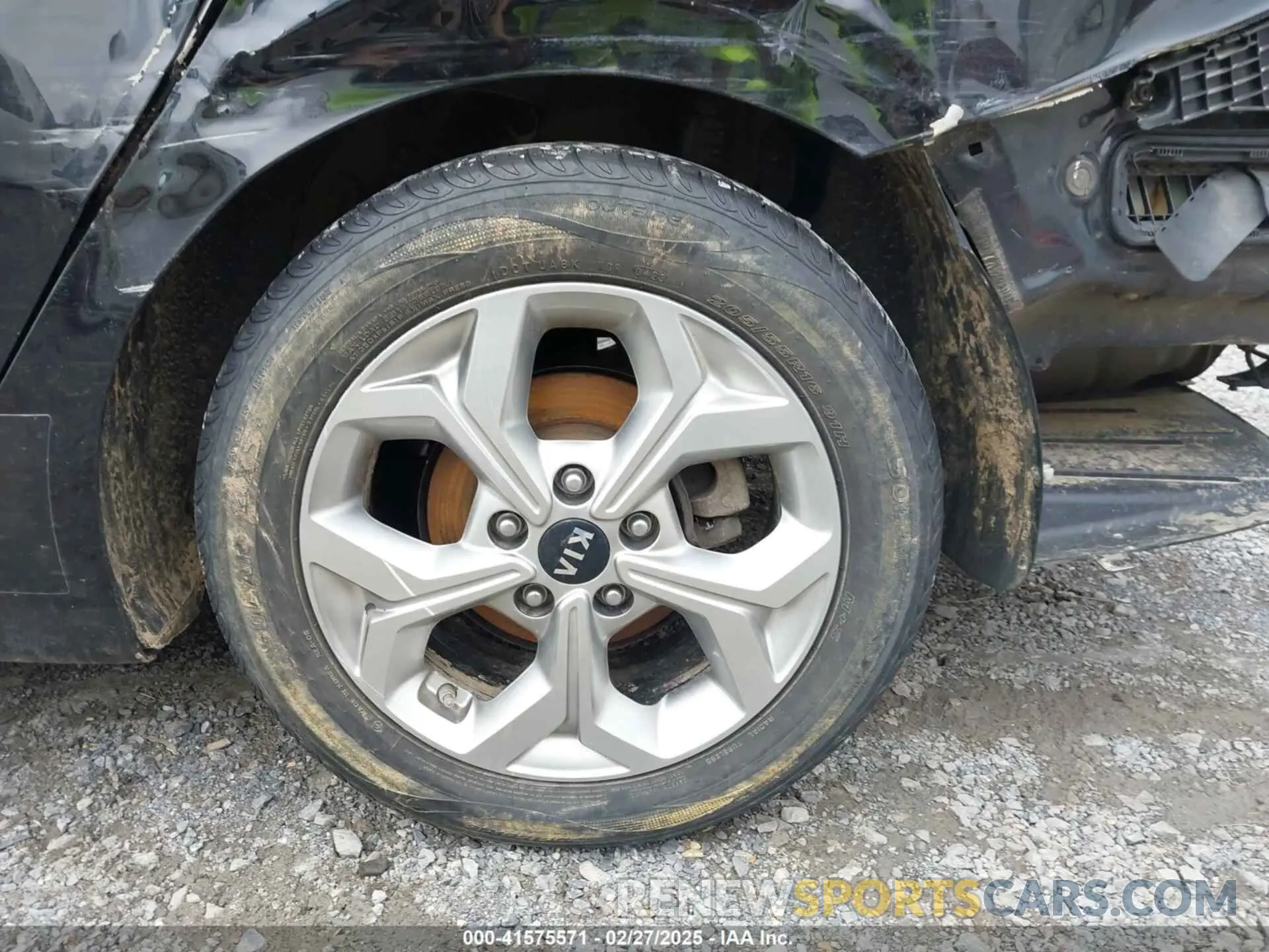 11 Photograph of a damaged car 3KPF24AD0LE154507 KIA FORTE 2020