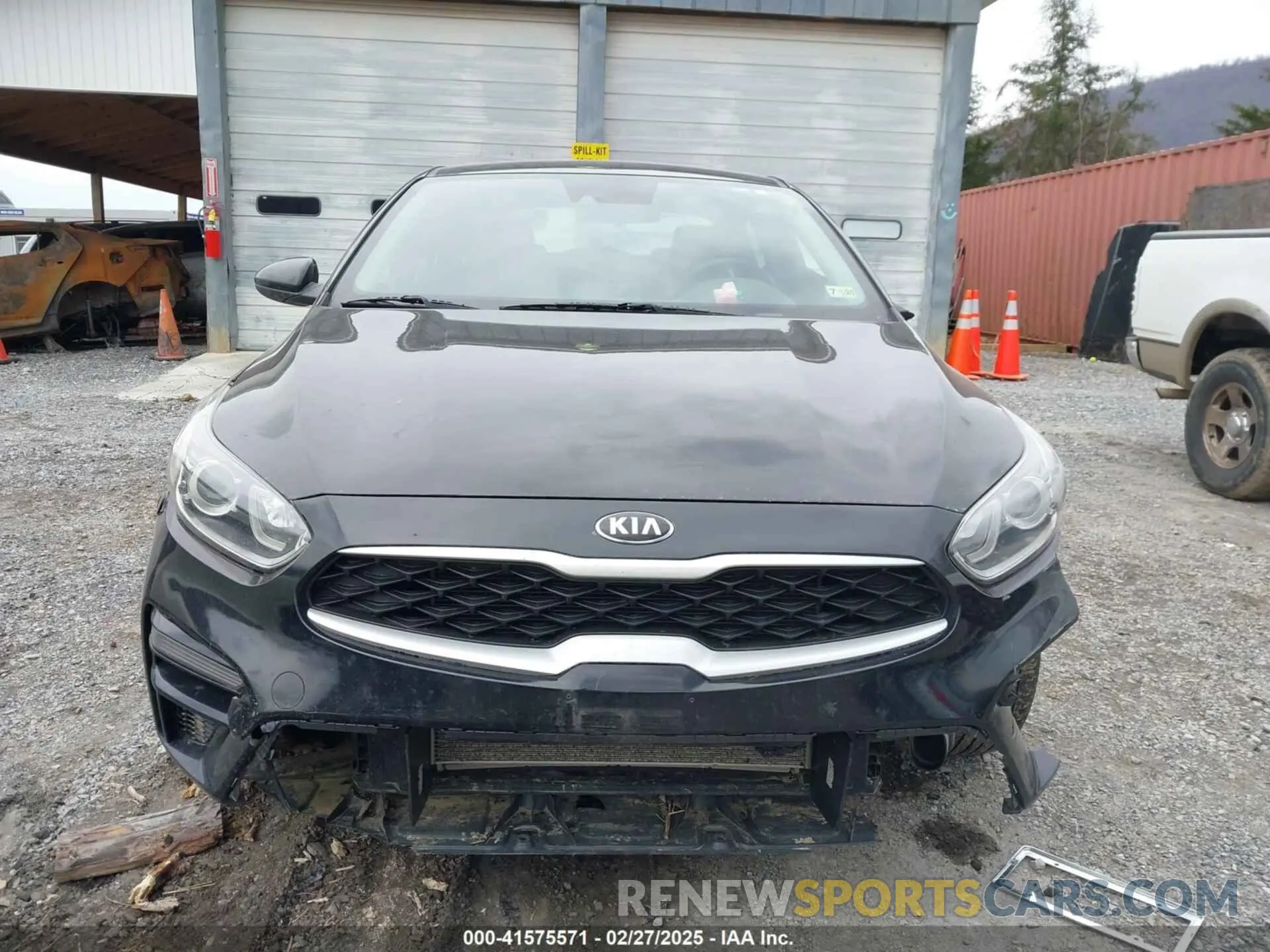 12 Photograph of a damaged car 3KPF24AD0LE154507 KIA FORTE 2020