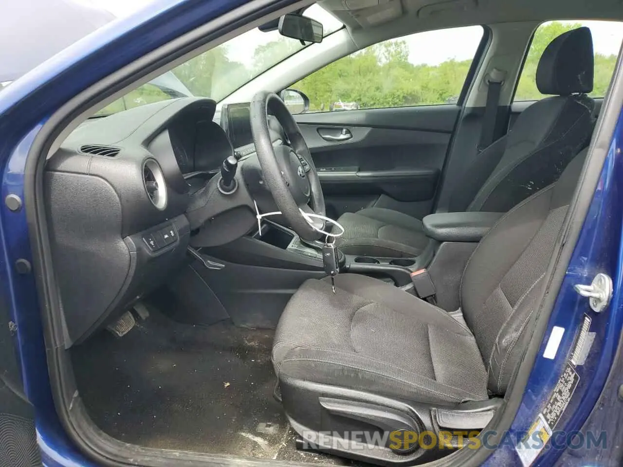 7 Photograph of a damaged car 3KPF24AD0LE179522 KIA FORTE 2020
