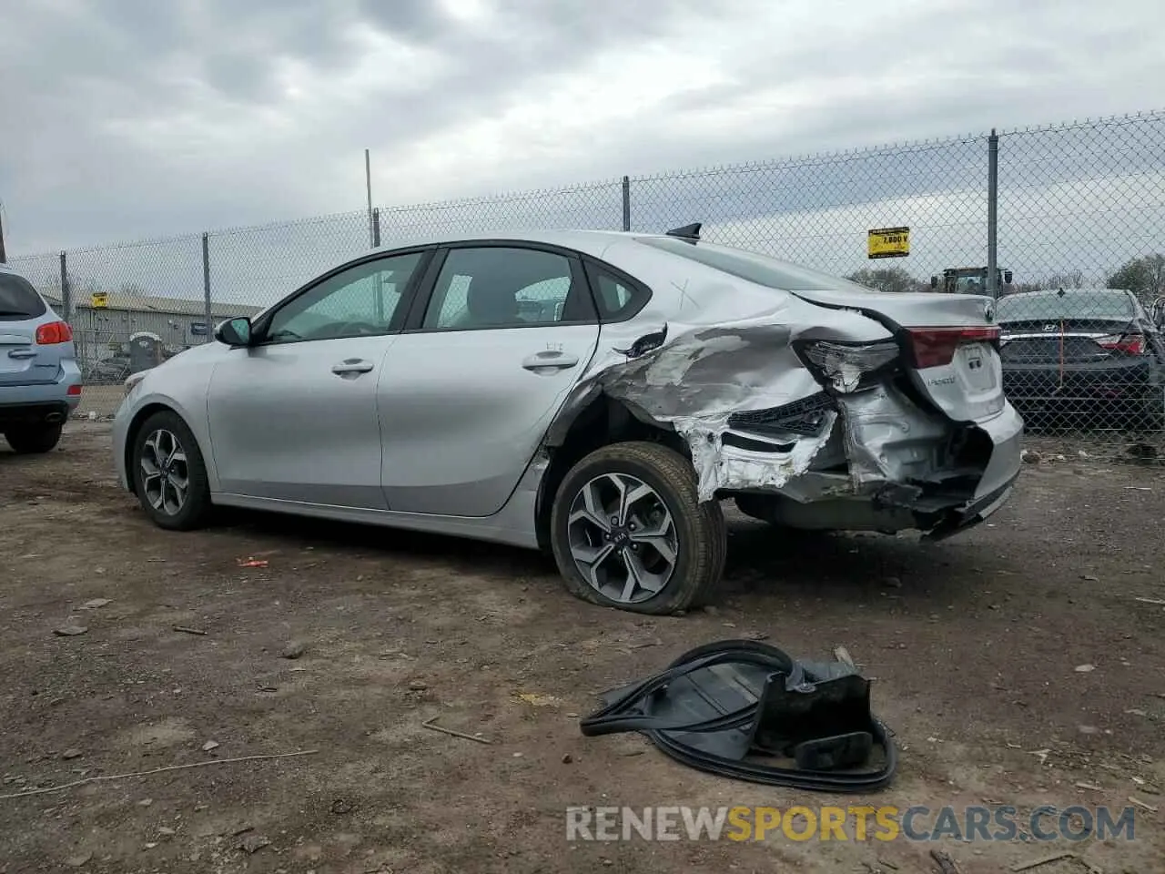 2 Photograph of a damaged car 3KPF24AD0LE187085 KIA FORTE 2020