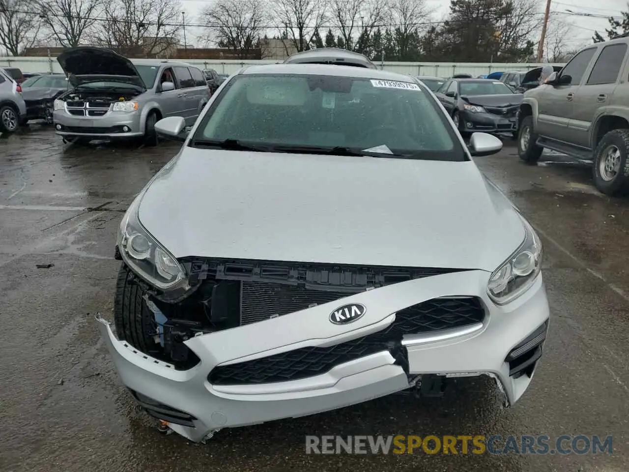 5 Photograph of a damaged car 3KPF24AD0LE187832 KIA FORTE 2020