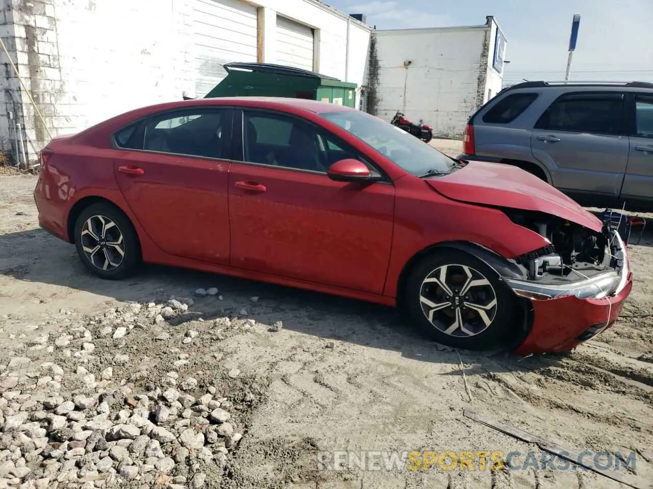 4 Photograph of a damaged car 3KPF24AD0LE205150 KIA FORTE 2020