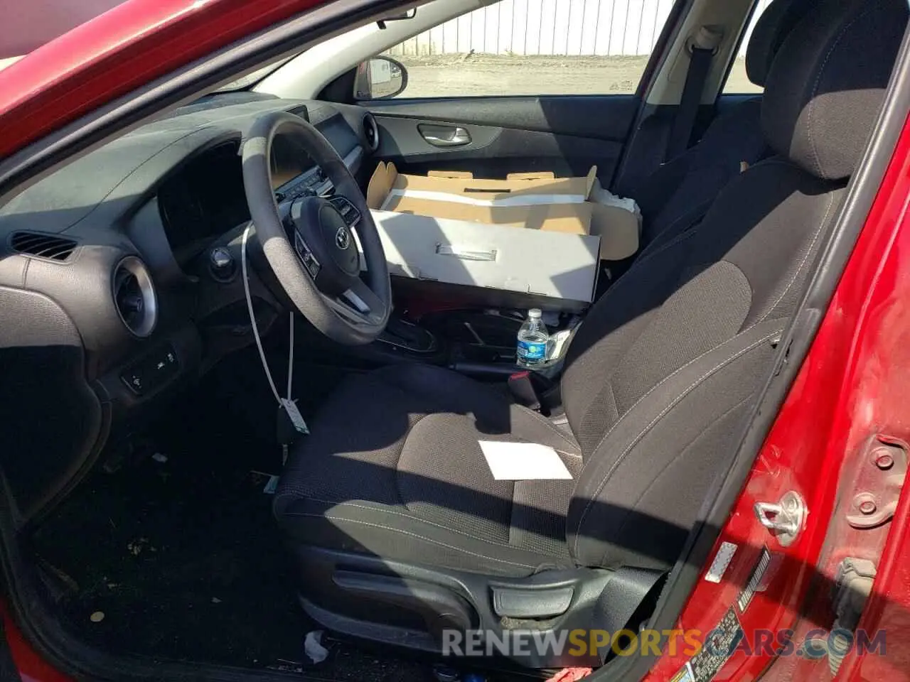 7 Photograph of a damaged car 3KPF24AD0LE205150 KIA FORTE 2020