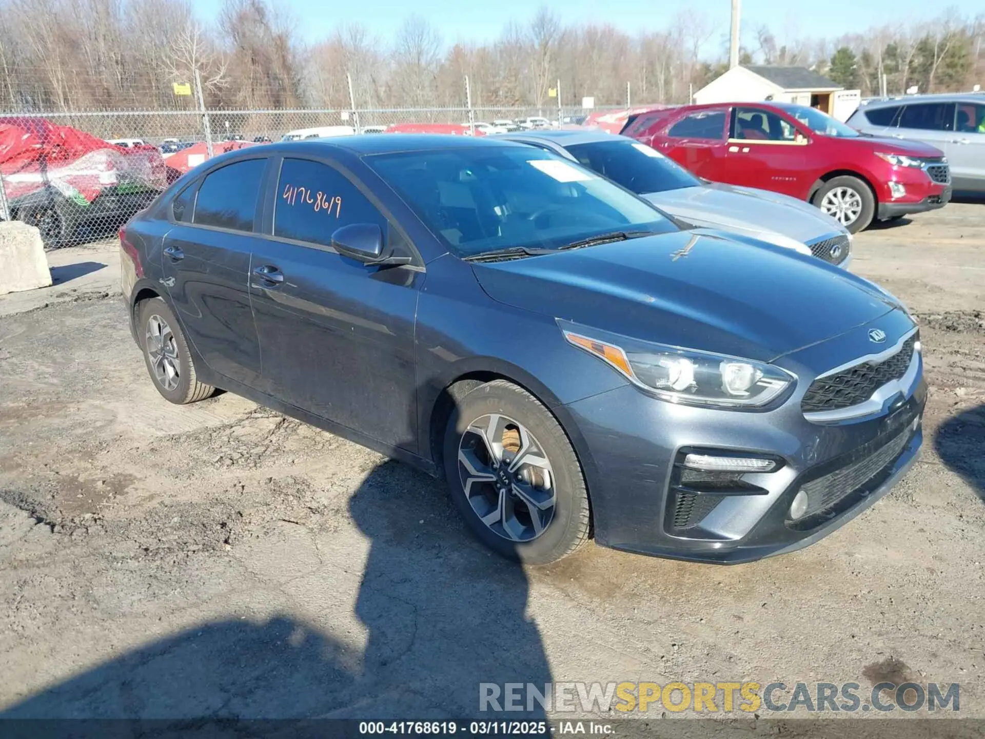 1 Photograph of a damaged car 3KPF24AD0LE205892 KIA FORTE 2020