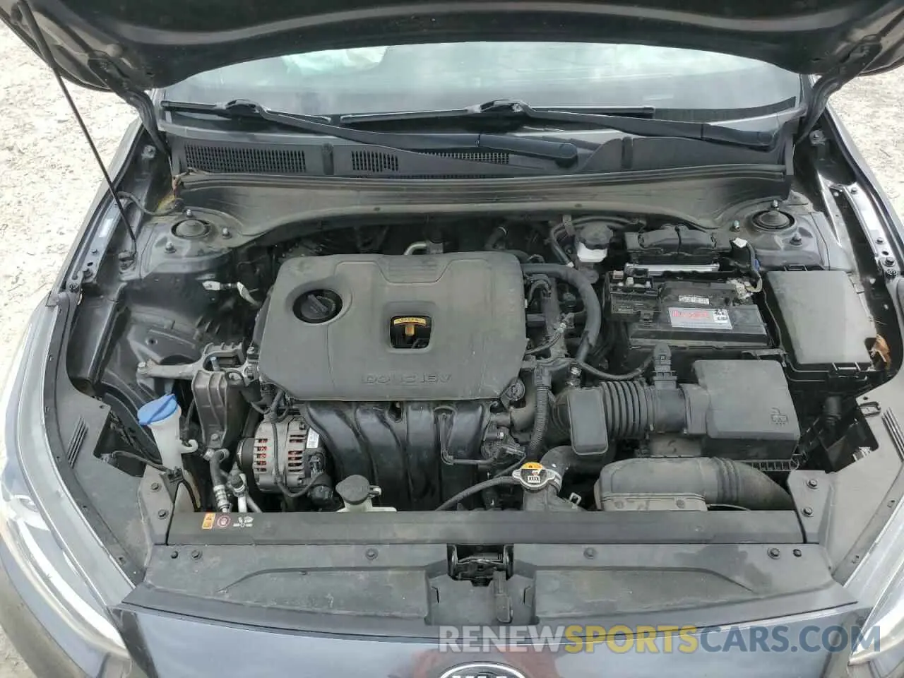 13 Photograph of a damaged car 3KPF24AD0LE207402 KIA FORTE 2020
