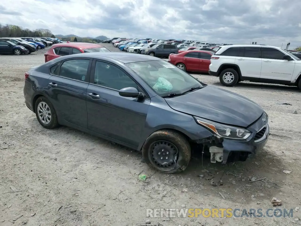 4 Photograph of a damaged car 3KPF24AD0LE207402 KIA FORTE 2020