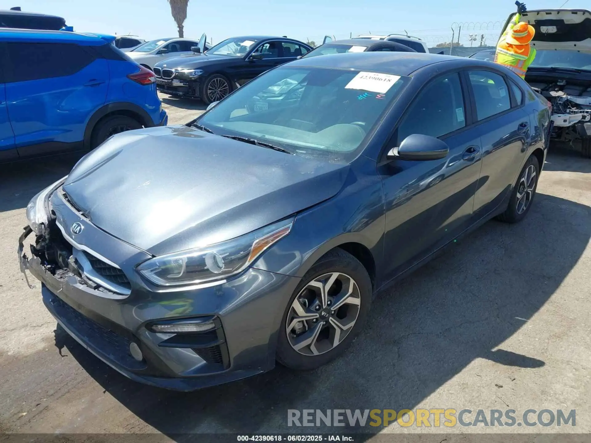 2 Photograph of a damaged car 3KPF24AD0LE209151 KIA FORTE 2020