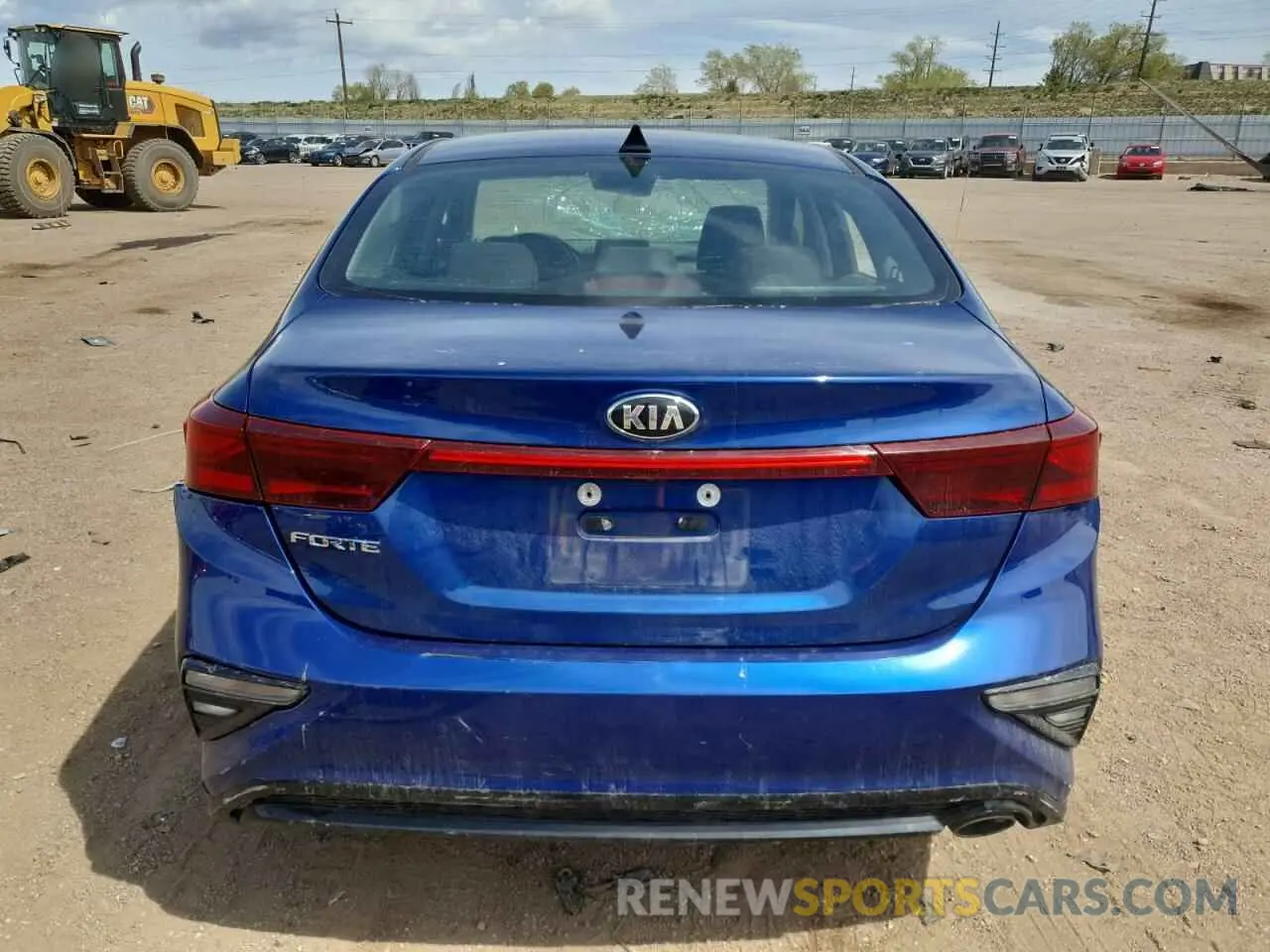 6 Photograph of a damaged car 3KPF24AD0LE209246 KIA FORTE 2020