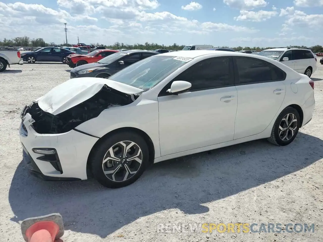 1 Photograph of a damaged car 3KPF24AD0LE213474 KIA FORTE 2020