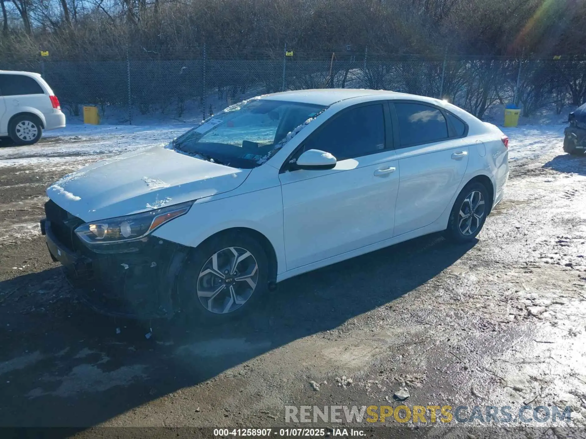 2 Photograph of a damaged car 3KPF24AD0LE224846 KIA FORTE 2020