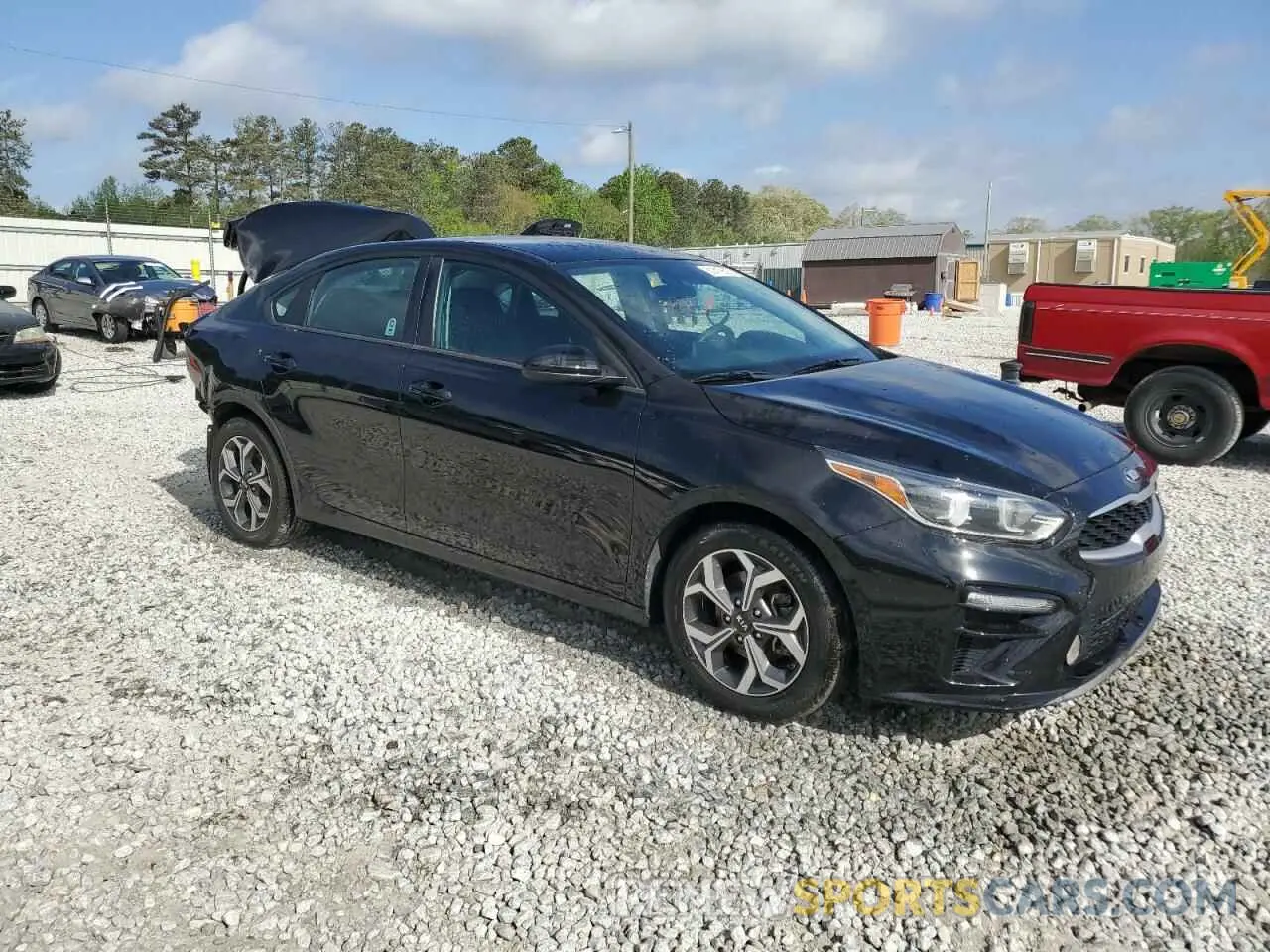 4 Photograph of a damaged car 3KPF24AD0LE241307 KIA FORTE 2020