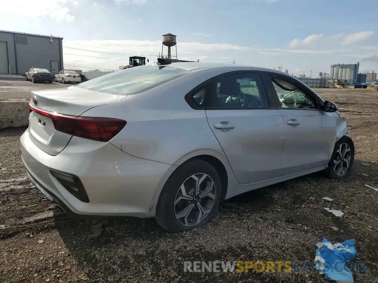 3 Photograph of a damaged car 3KPF24AD0LE253036 KIA FORTE 2020