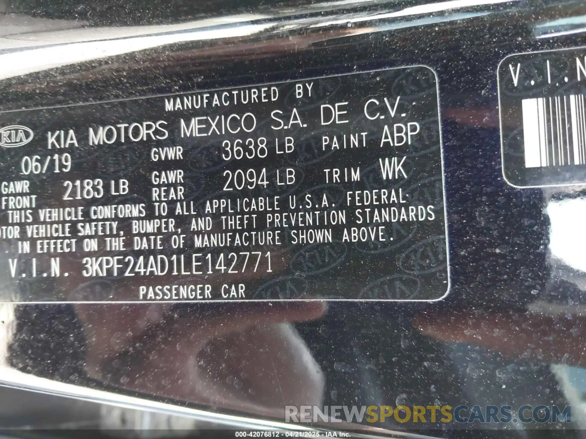 9 Photograph of a damaged car 3KPF24AD1LE142771 KIA FORTE 2020