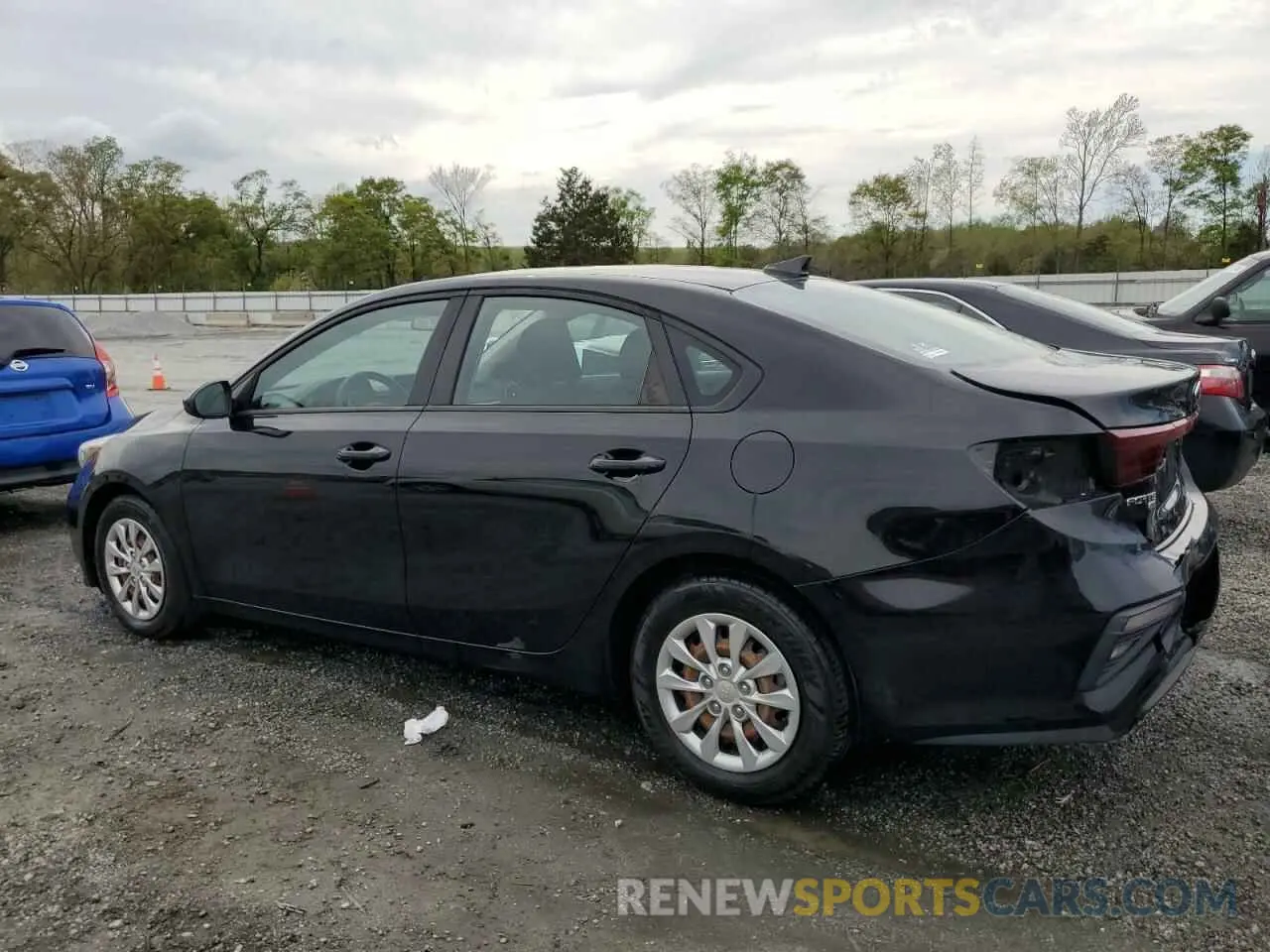 2 Photograph of a damaged car 3KPF24AD1LE174815 KIA FORTE 2020