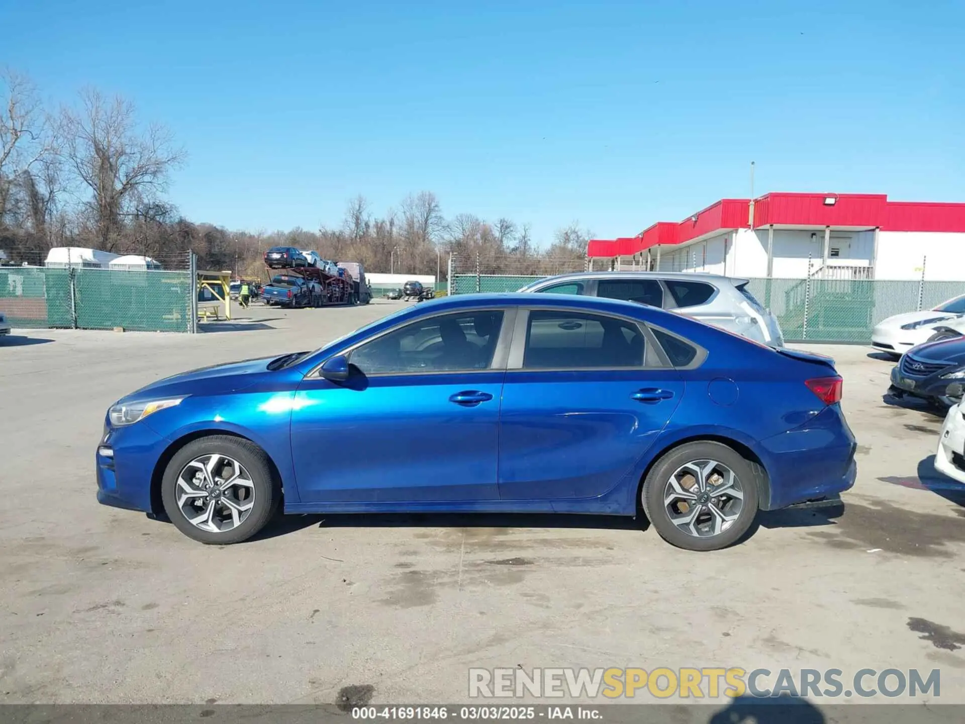 14 Photograph of a damaged car 3KPF24AD1LE178444 KIA FORTE 2020