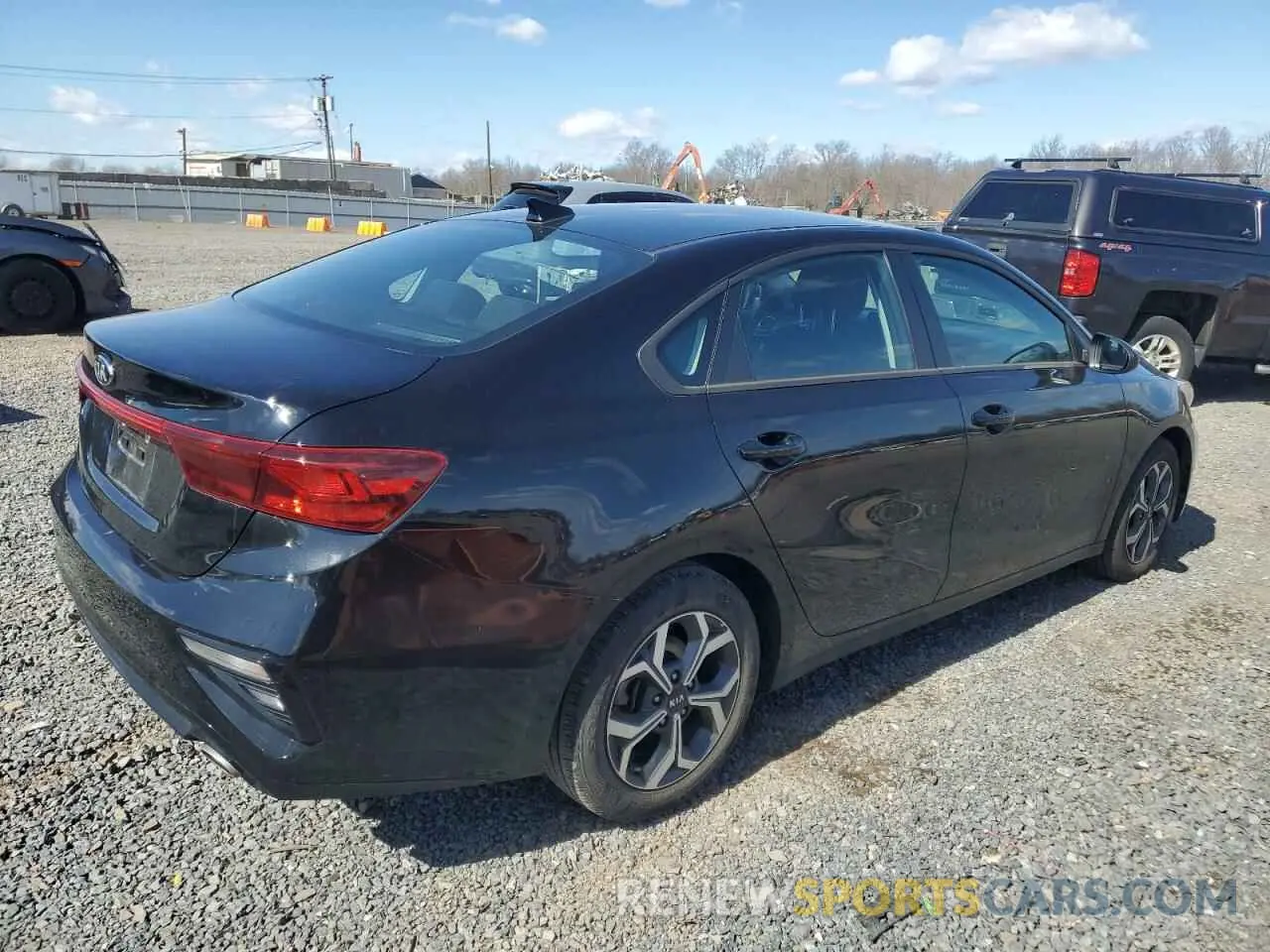 3 Photograph of a damaged car 3KPF24AD1LE194417 KIA FORTE 2020
