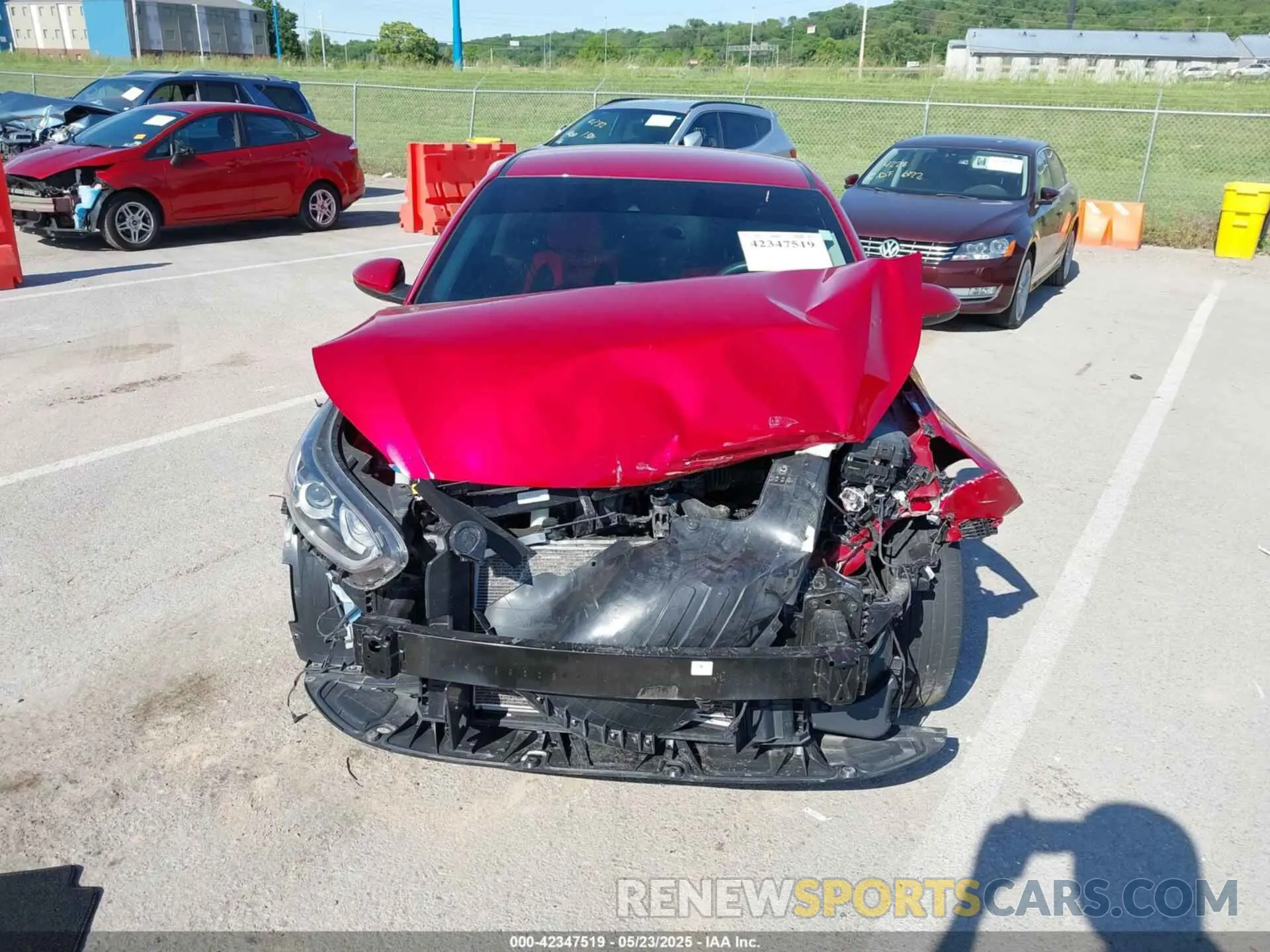 6 Photograph of a damaged car 3KPF24AD1LE201494 KIA FORTE 2020
