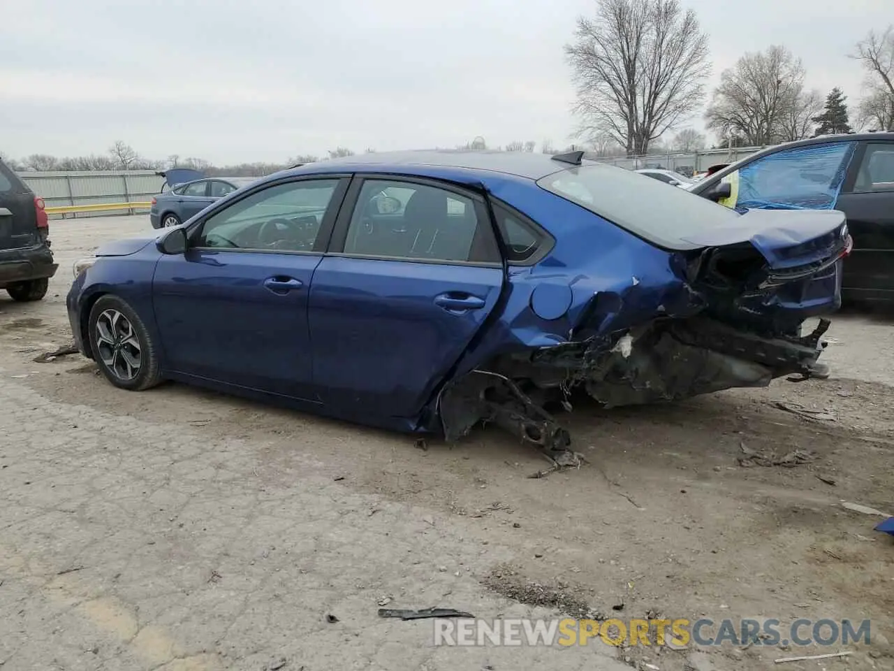 2 Photograph of a damaged car 3KPF24AD1LE216500 KIA FORTE 2020