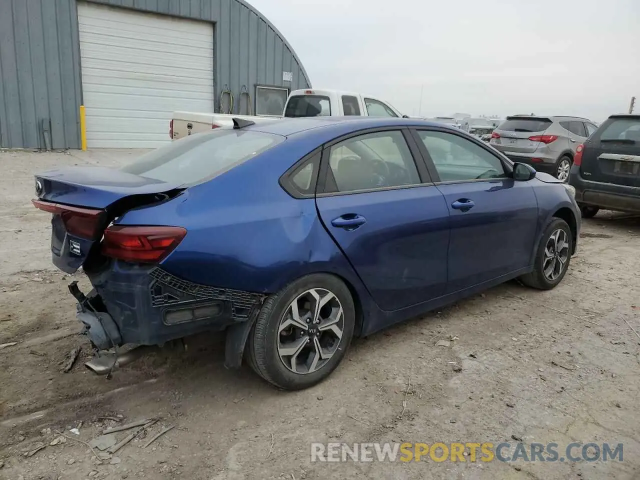 3 Photograph of a damaged car 3KPF24AD1LE216500 KIA FORTE 2020