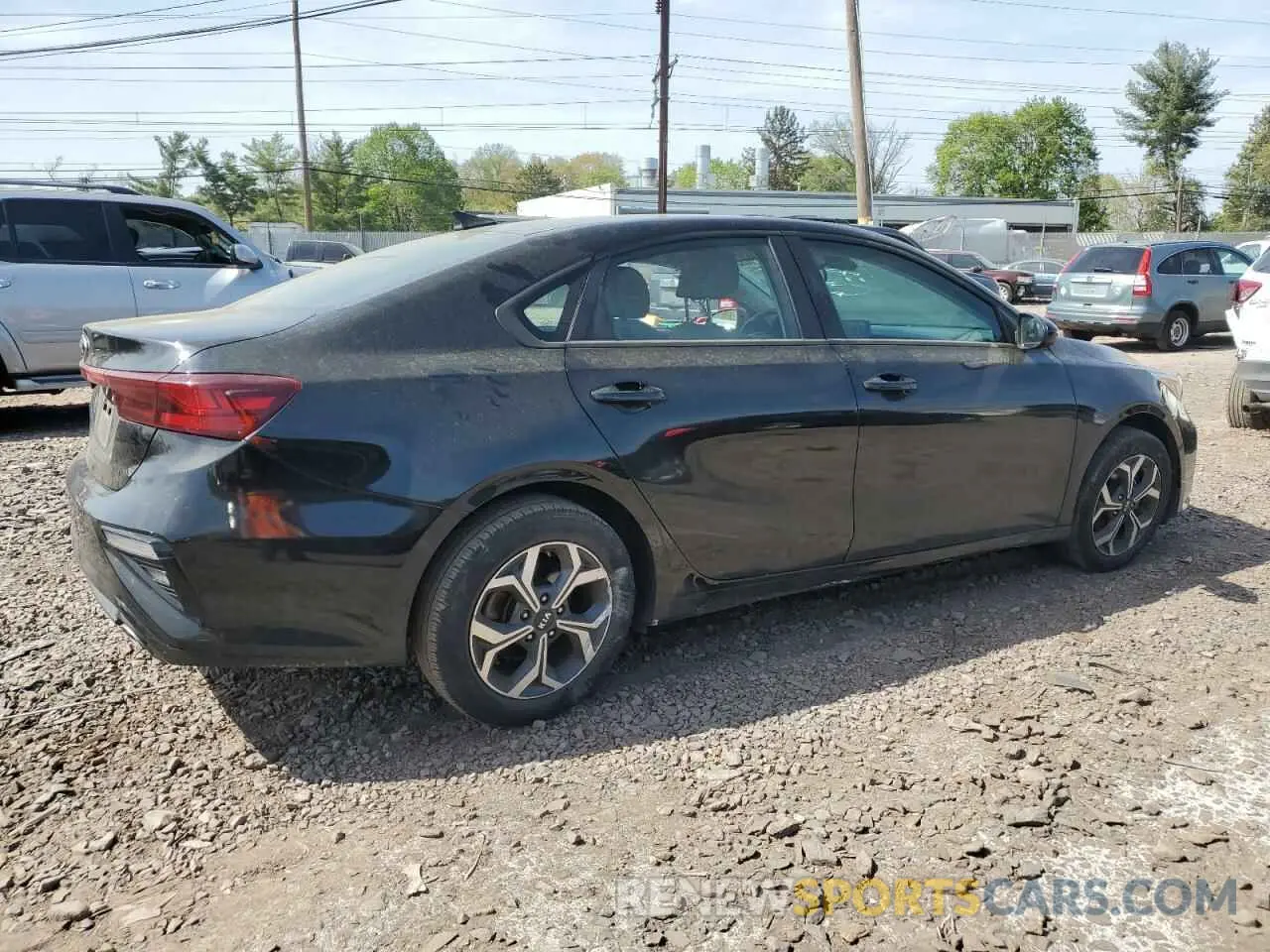 3 Photograph of a damaged car 3KPF24AD1LE238478 KIA FORTE 2020