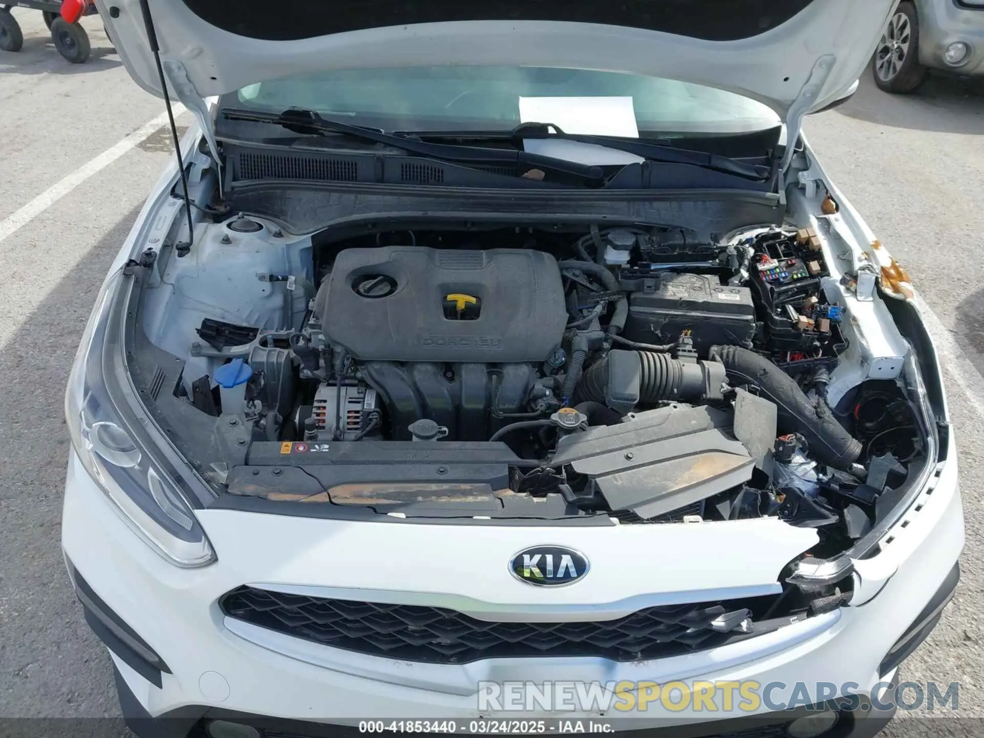 10 Photograph of a damaged car 3KPF24AD1LE257404 KIA FORTE 2020