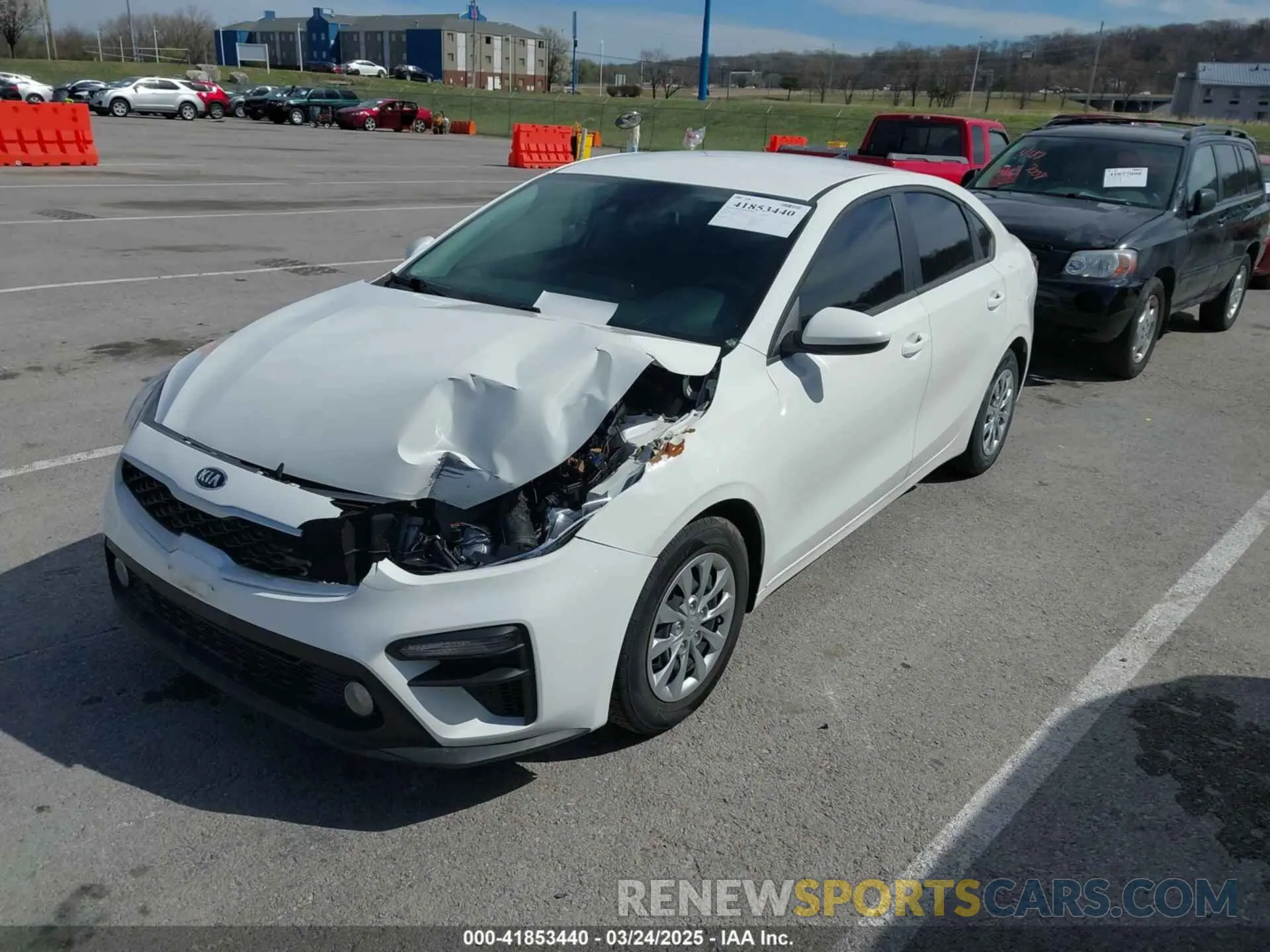 2 Photograph of a damaged car 3KPF24AD1LE257404 KIA FORTE 2020