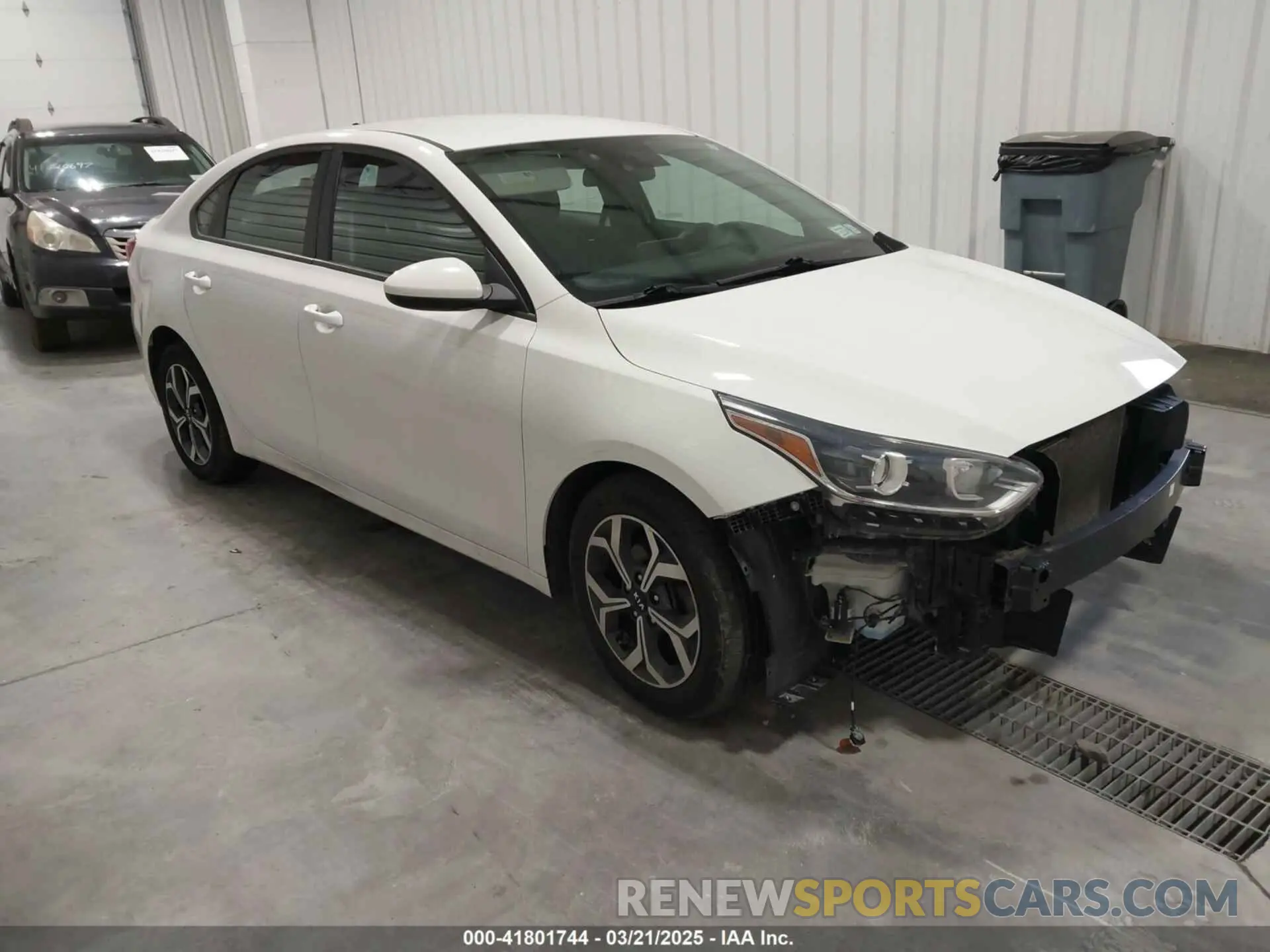 1 Photograph of a damaged car 3KPF24AD1LE259315 KIA FORTE 2020