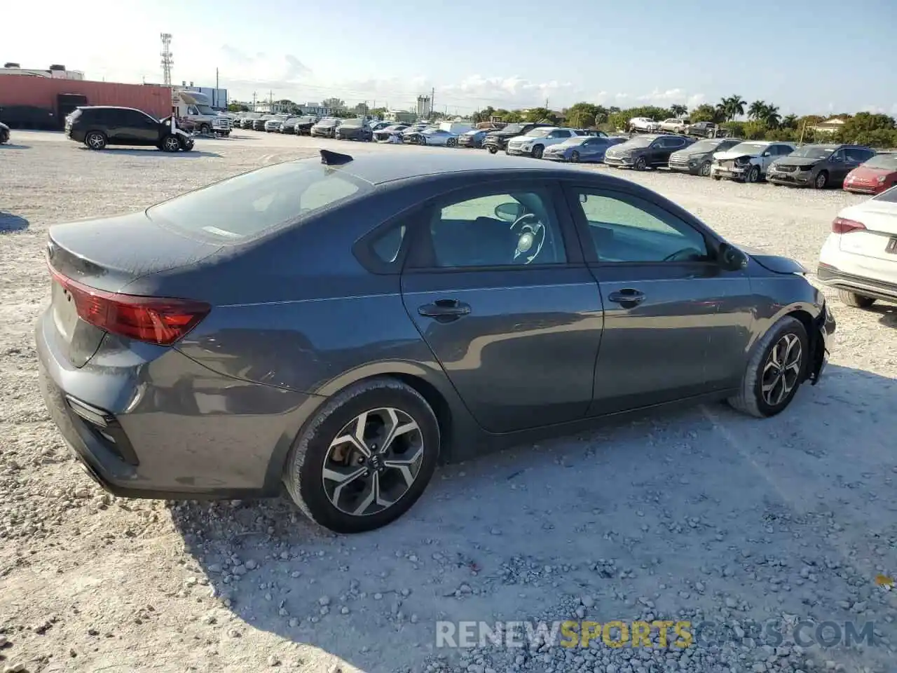 3 Photograph of a damaged car 3KPF24AD1LE259587 KIA FORTE 2020