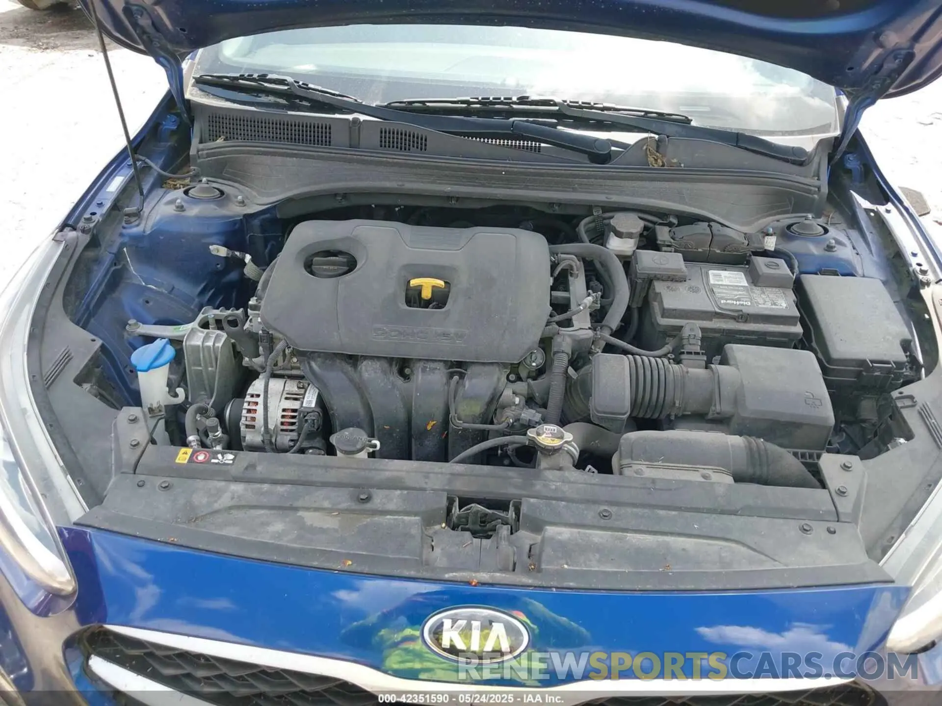 10 Photograph of a damaged car 3KPF24AD2LE156386 KIA FORTE 2020