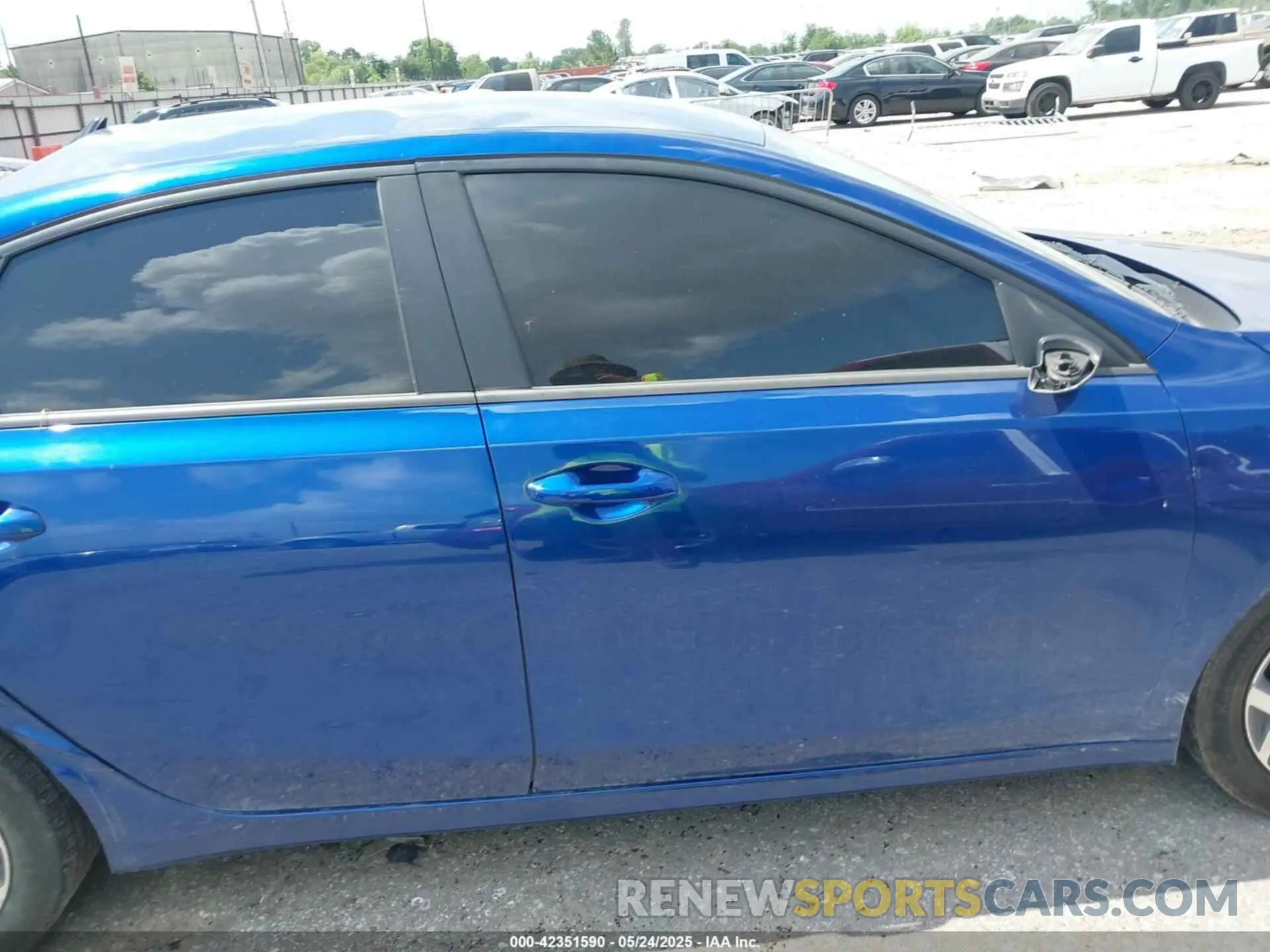 14 Photograph of a damaged car 3KPF24AD2LE156386 KIA FORTE 2020