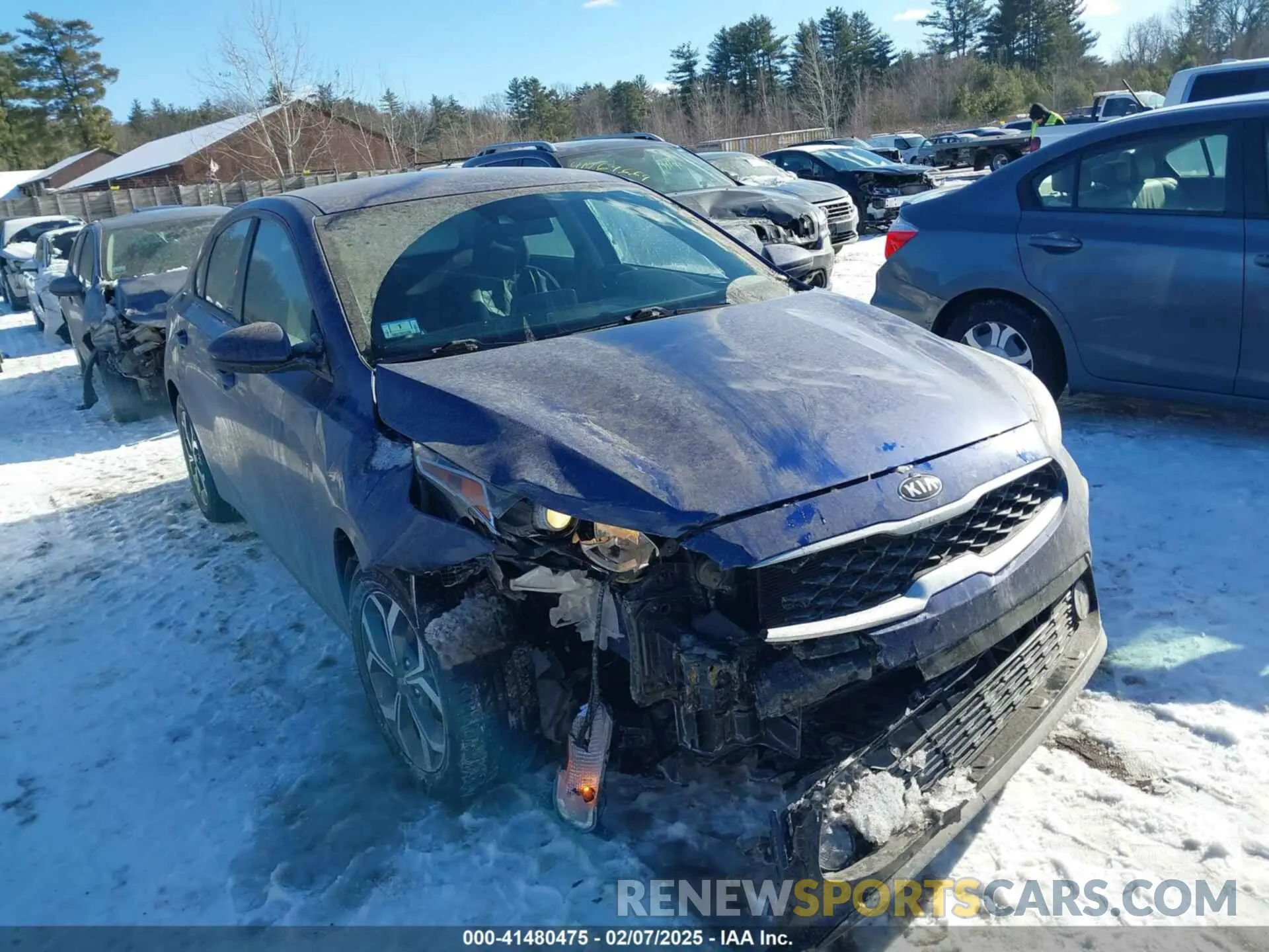 13 Photograph of a damaged car 3KPF24AD2LE163421 KIA FORTE 2020