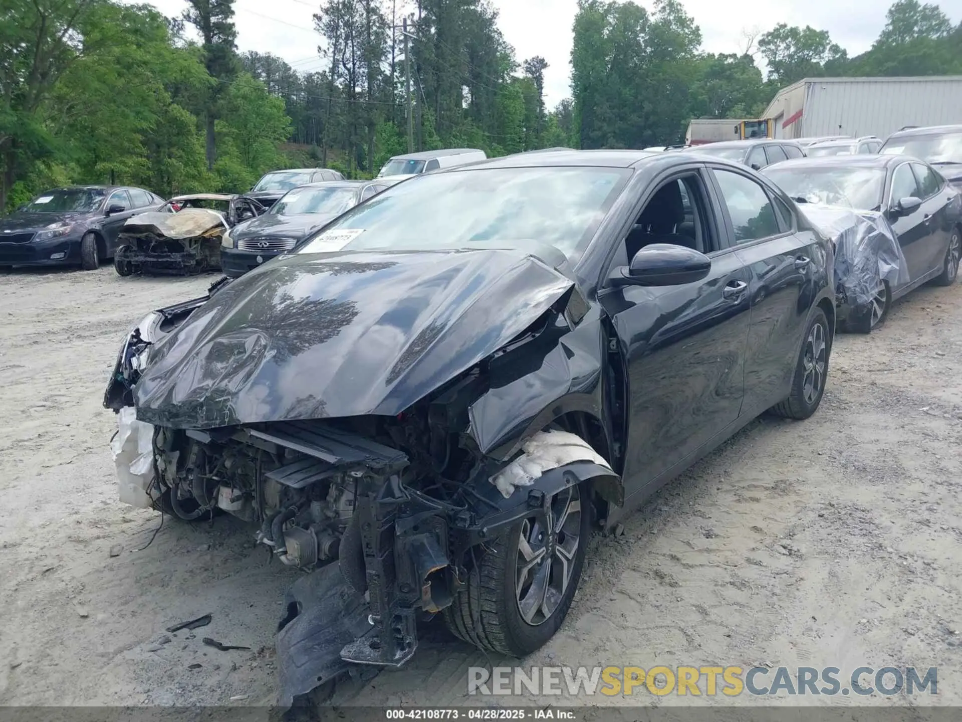 2 Photograph of a damaged car 3KPF24AD2LE170966 KIA FORTE 2020