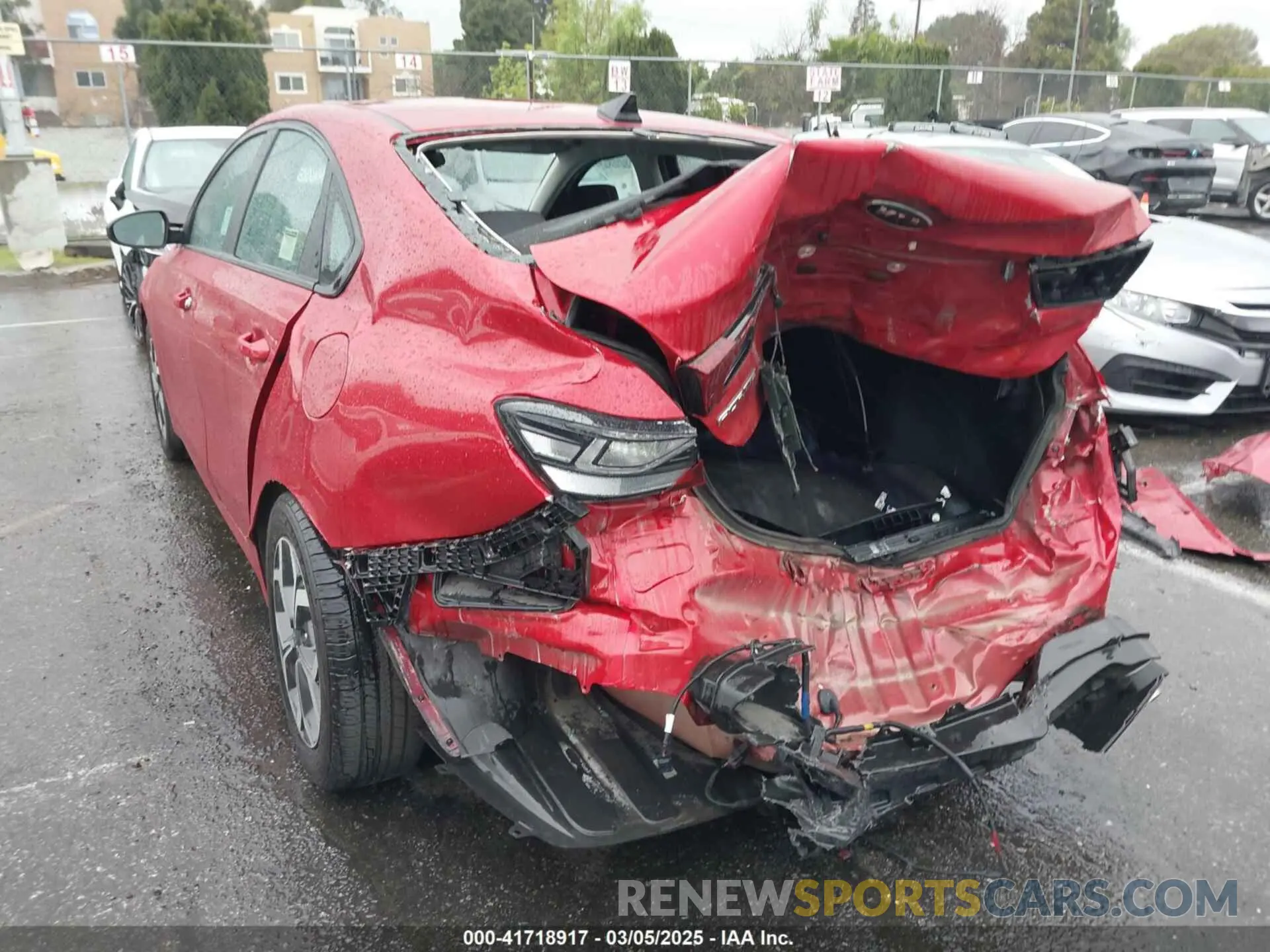3 Photograph of a damaged car 3KPF24AD2LE175178 KIA FORTE 2020