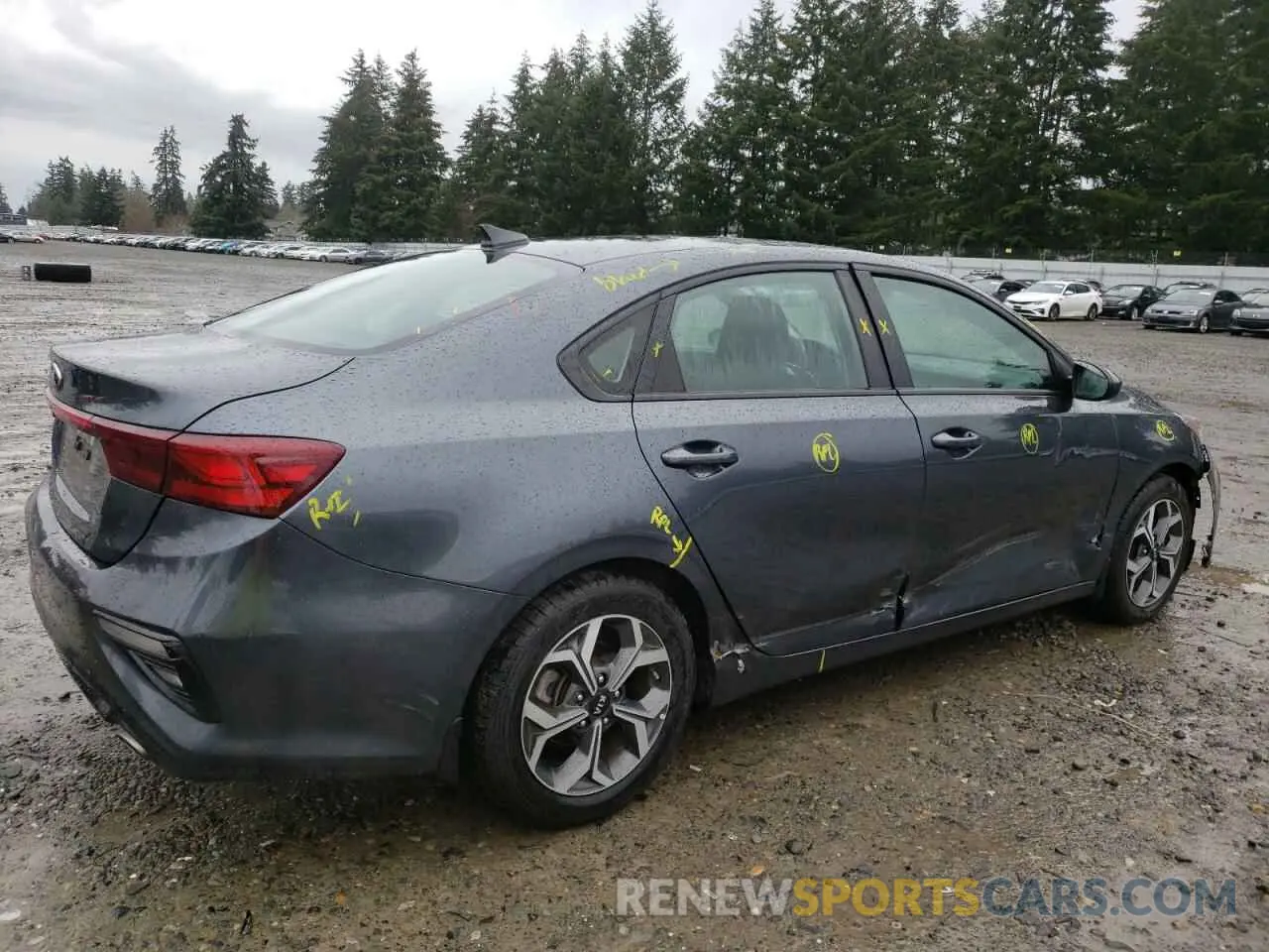 3 Photograph of a damaged car 3KPF24AD2LE185158 KIA FORTE 2020