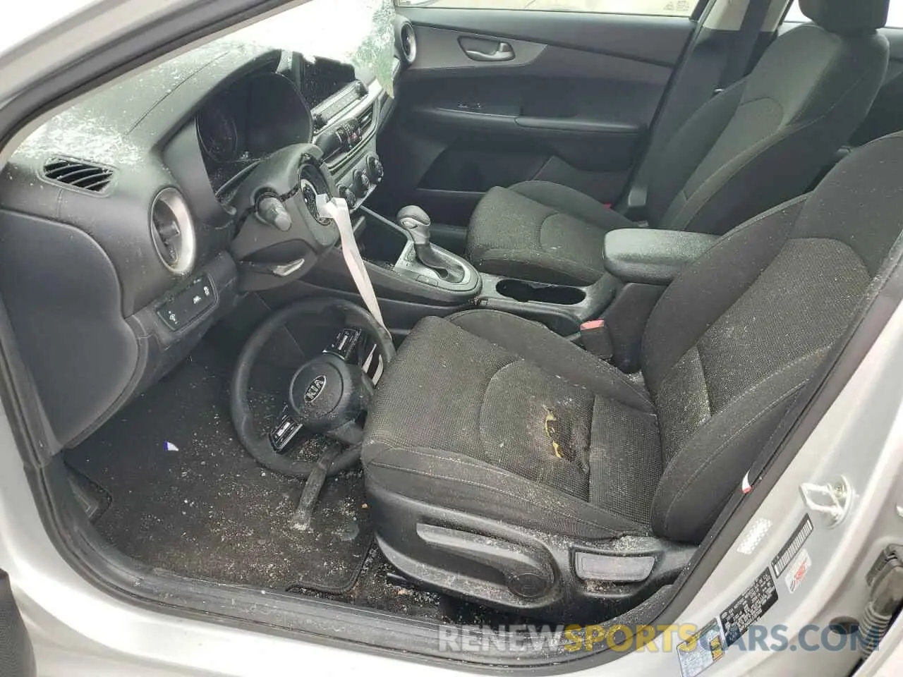 7 Photograph of a damaged car 3KPF24AD2LE187038 KIA FORTE 2020