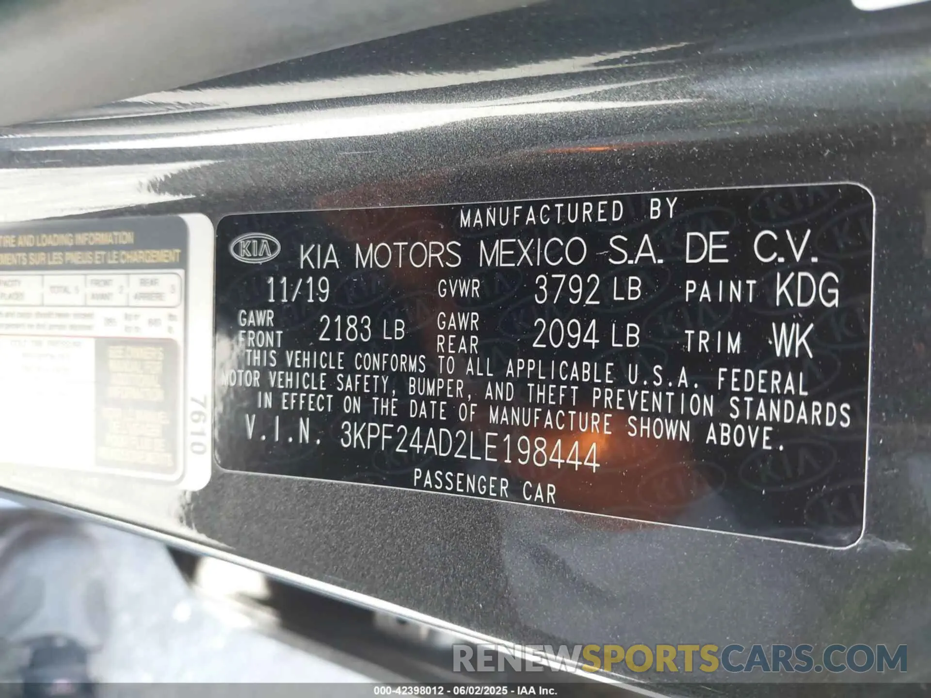 9 Photograph of a damaged car 3KPF24AD2LE198444 KIA FORTE 2020