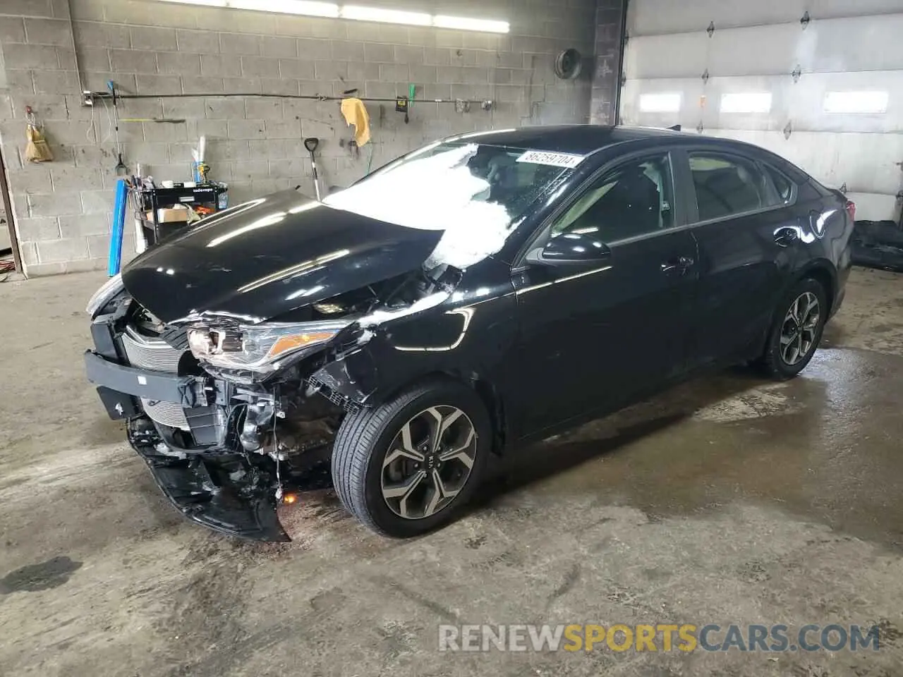 1 Photograph of a damaged car 3KPF24AD2LE210642 KIA FORTE 2020