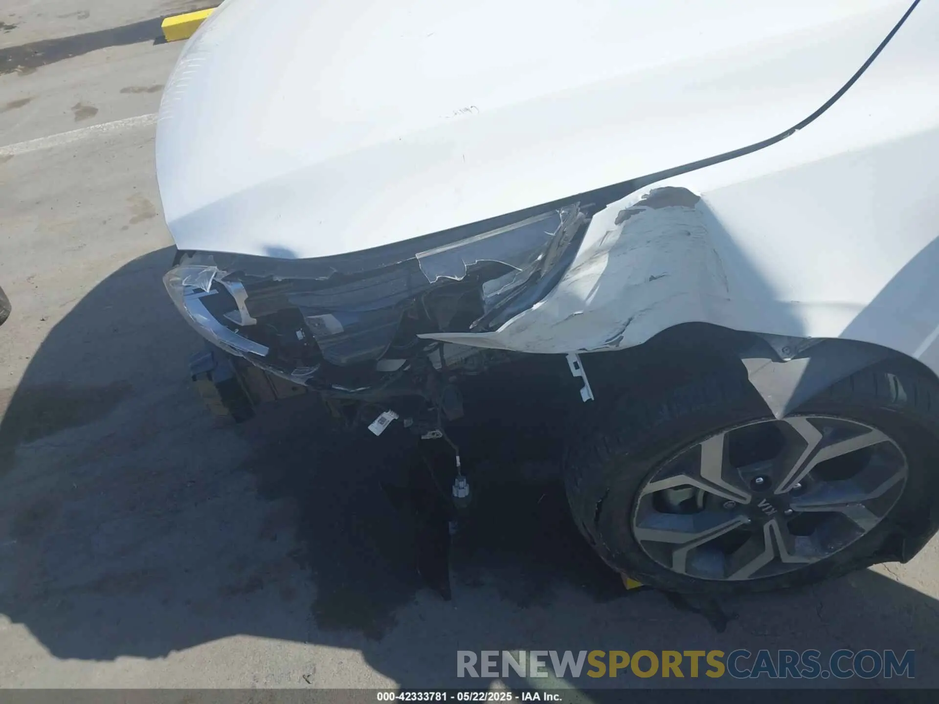 6 Photograph of a damaged car 3KPF24AD2LE228882 KIA FORTE 2020