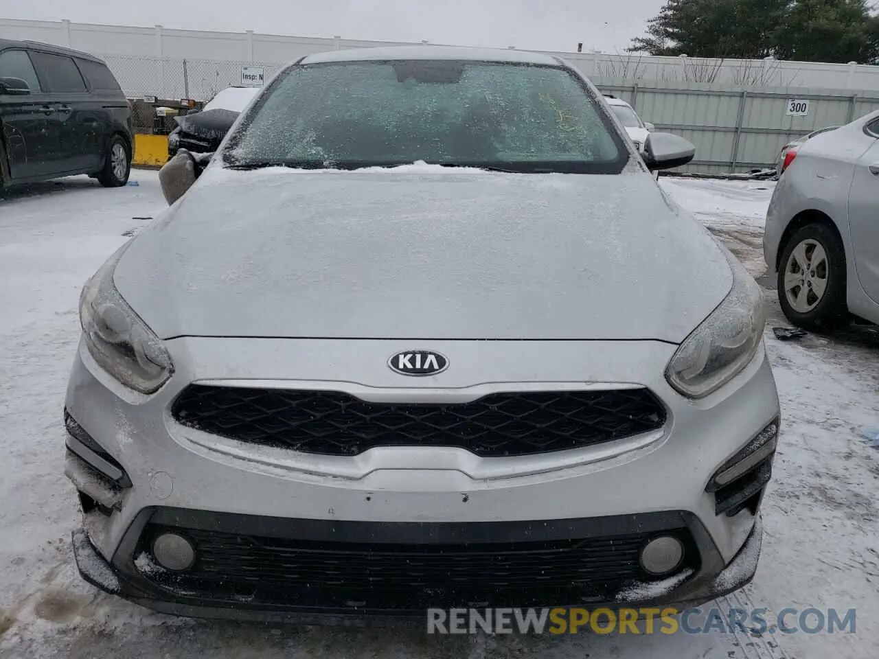 5 Photograph of a damaged car 3KPF24AD2LE231359 KIA FORTE 2020