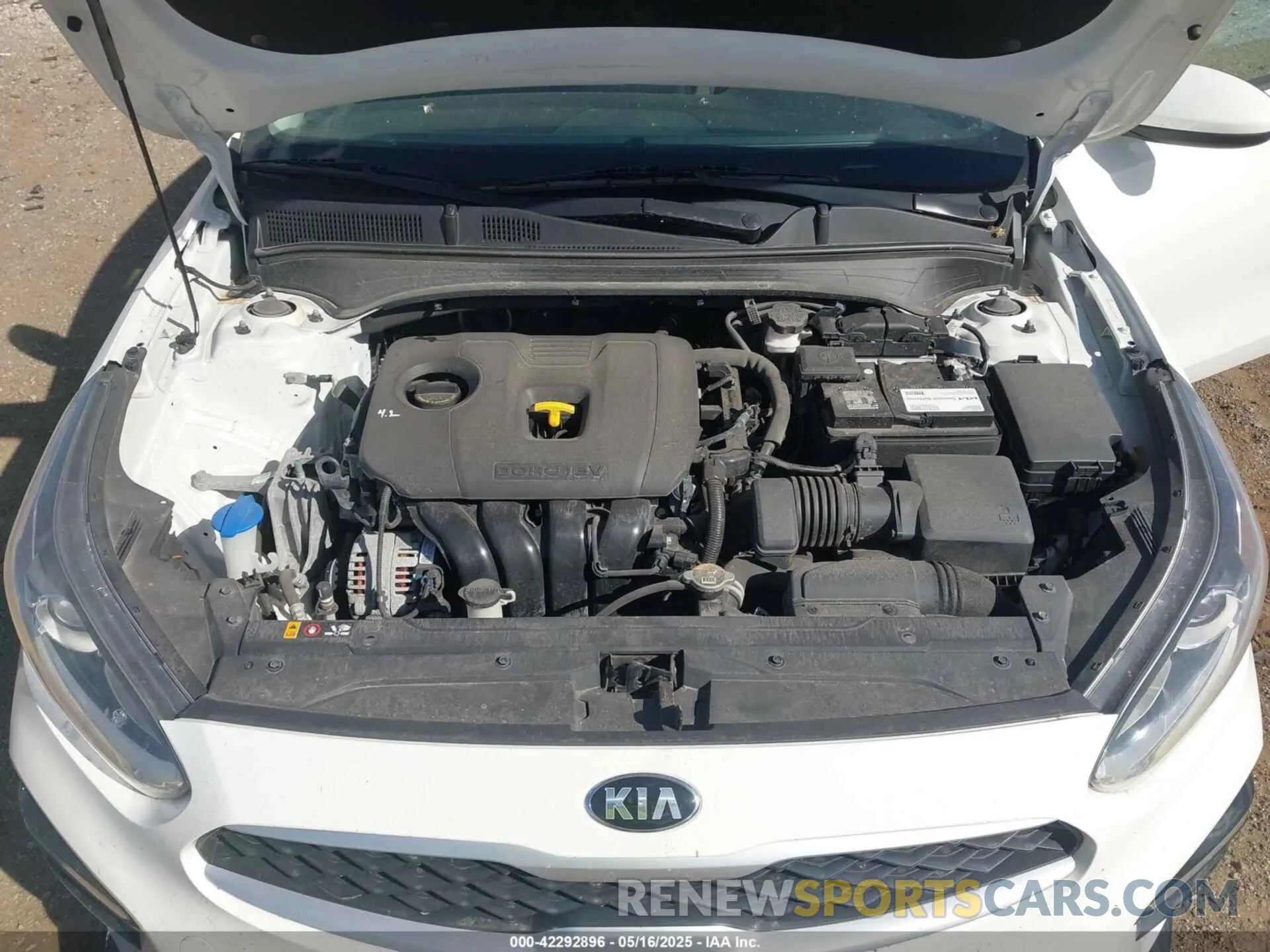 10 Photograph of a damaged car 3KPF24AD2LE231510 KIA FORTE 2020