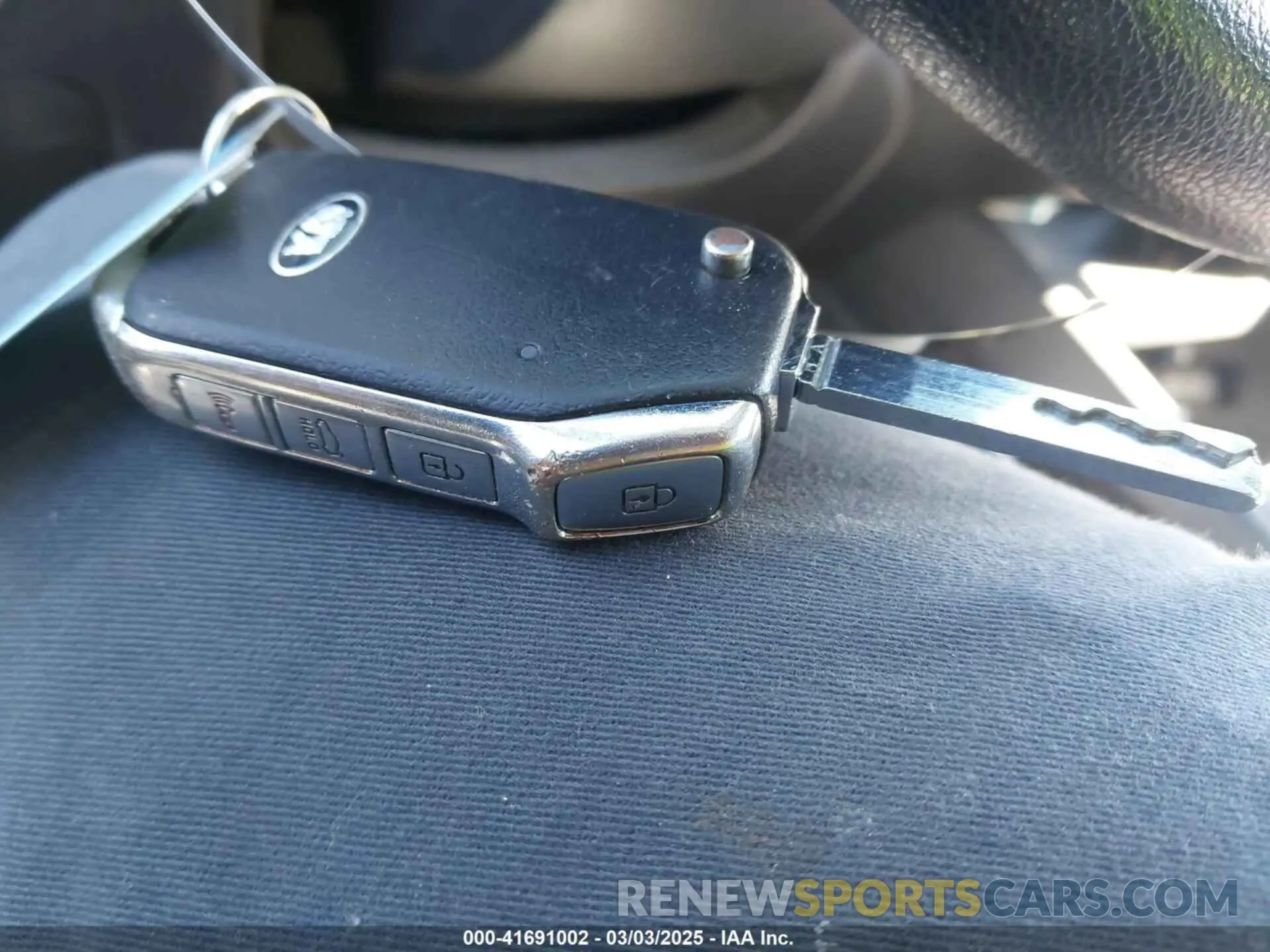 11 Photograph of a damaged car 3KPF24AD2LE234214 KIA FORTE 2020