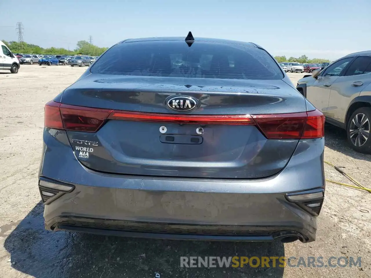 6 Photograph of a damaged car 3KPF24AD2LE238991 KIA FORTE 2020