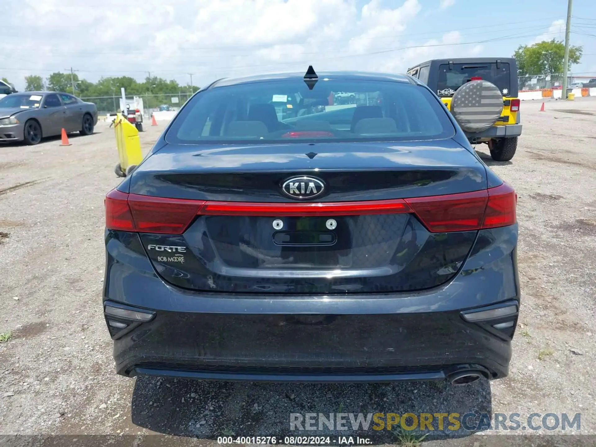 16 Photograph of a damaged car 3KPF24AD2LE247335 KIA FORTE 2020