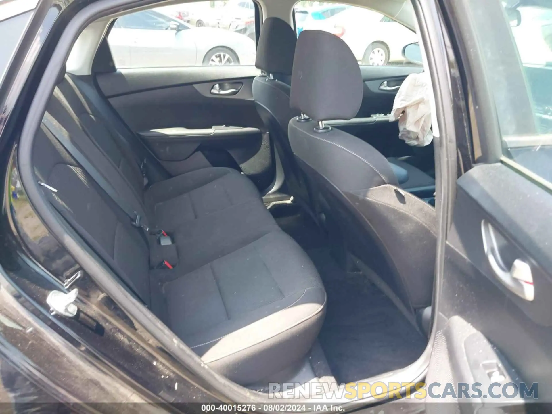 8 Photograph of a damaged car 3KPF24AD2LE247335 KIA FORTE 2020