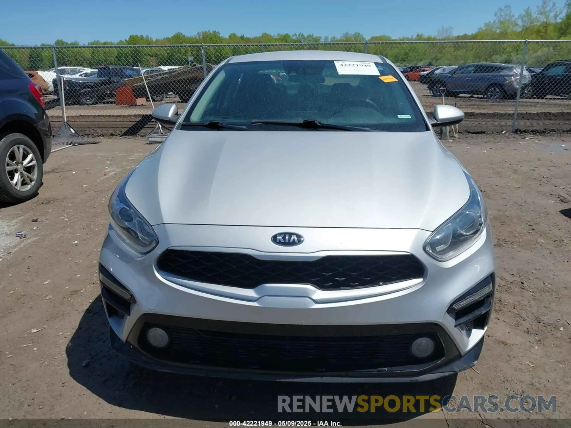 12 Photograph of a damaged car 3KPF24AD2LE253216 KIA FORTE 2020