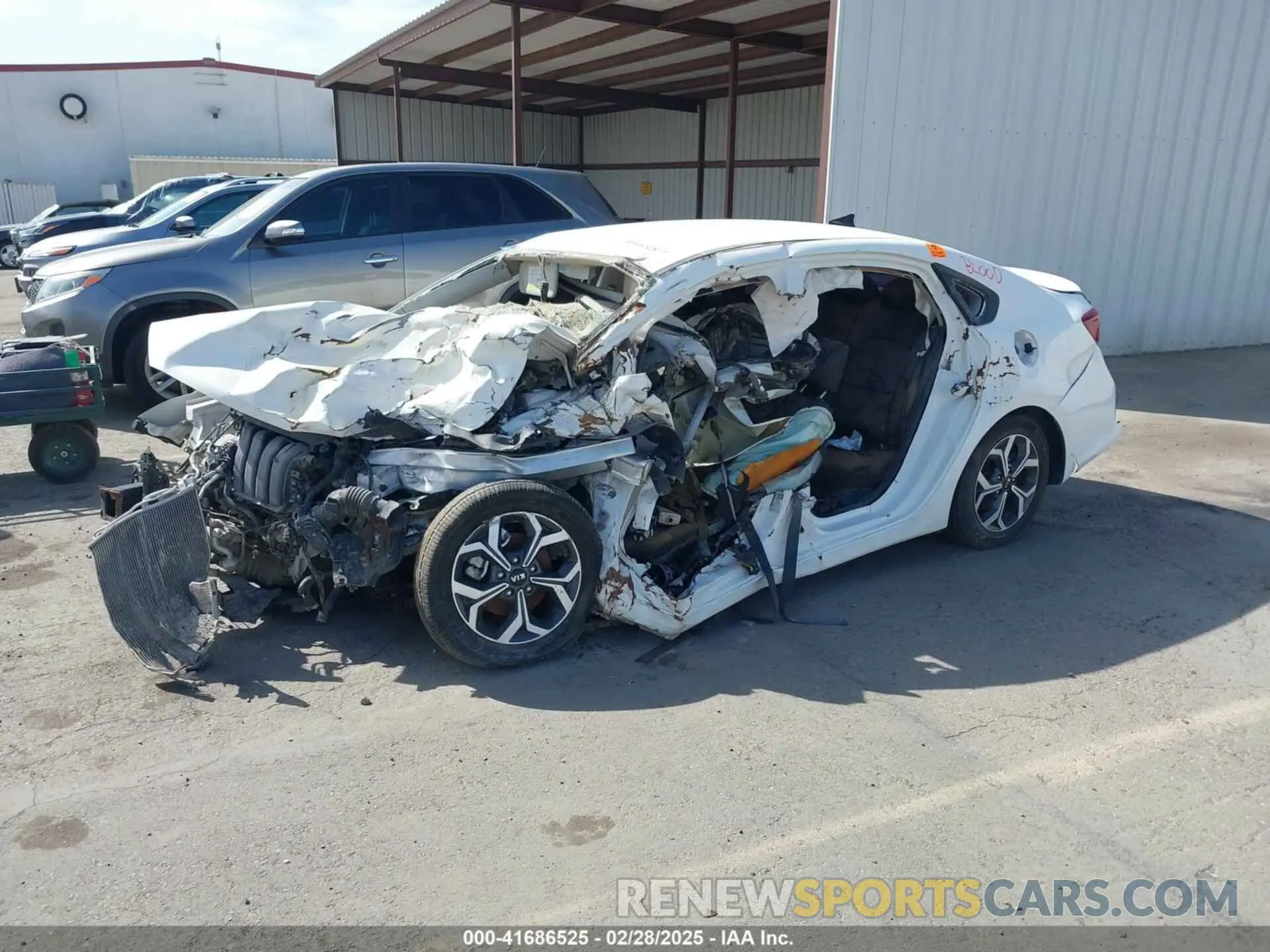 2 Photograph of a damaged car 3KPF24AD3LE143744 KIA FORTE 2020