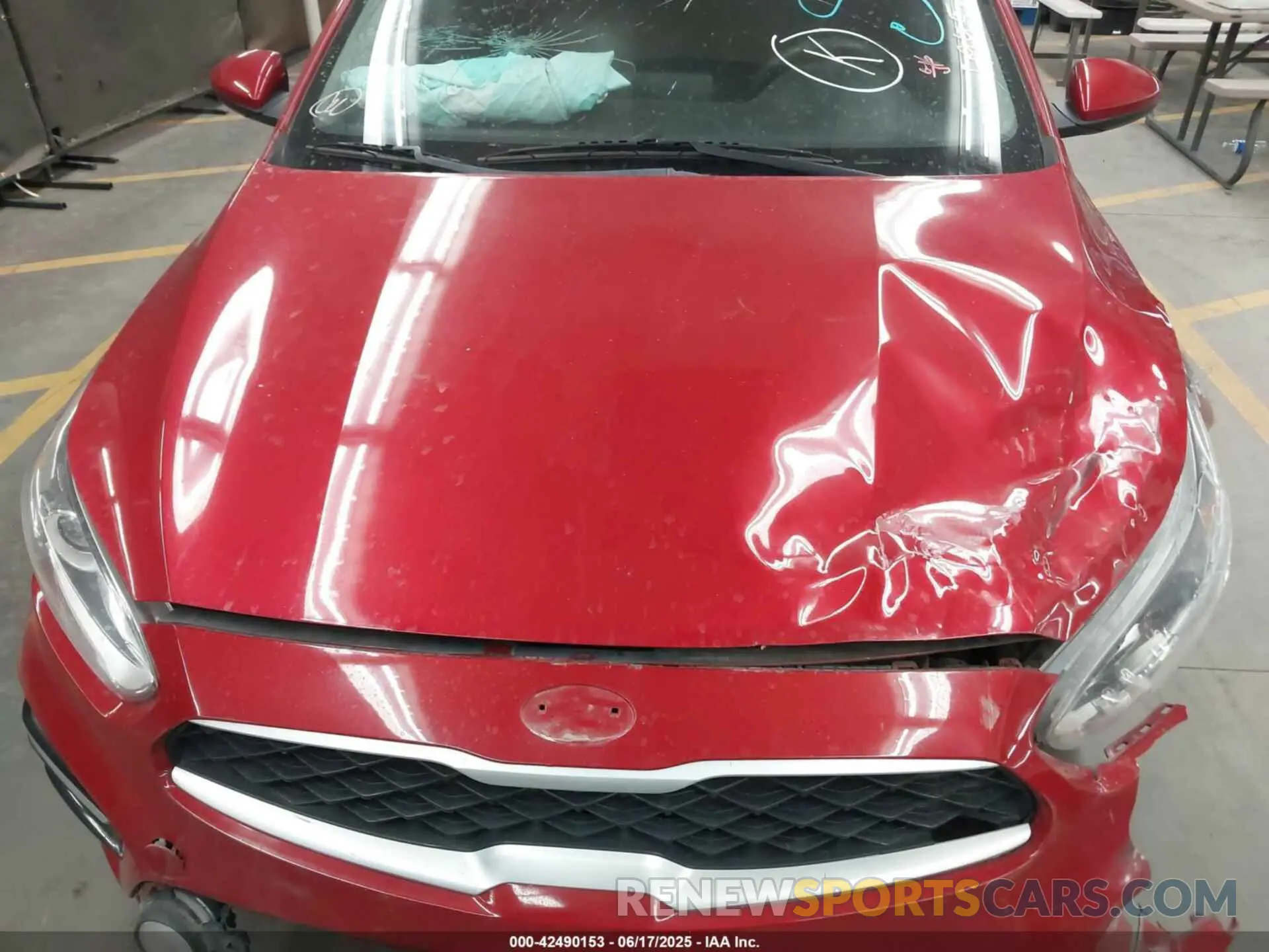 10 Photograph of a damaged car 3KPF24AD3LE150175 KIA FORTE 2020