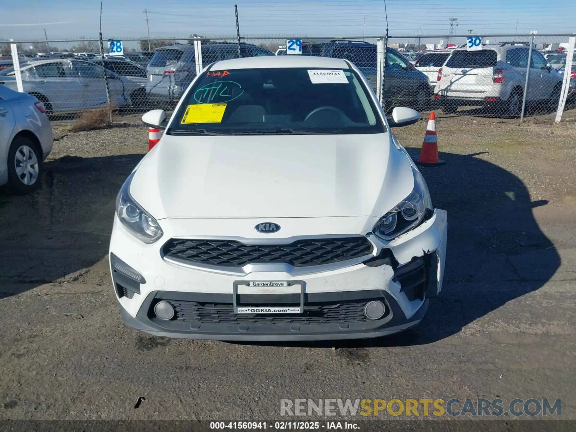 11 Photograph of a damaged car 3KPF24AD3LE159555 KIA FORTE 2020