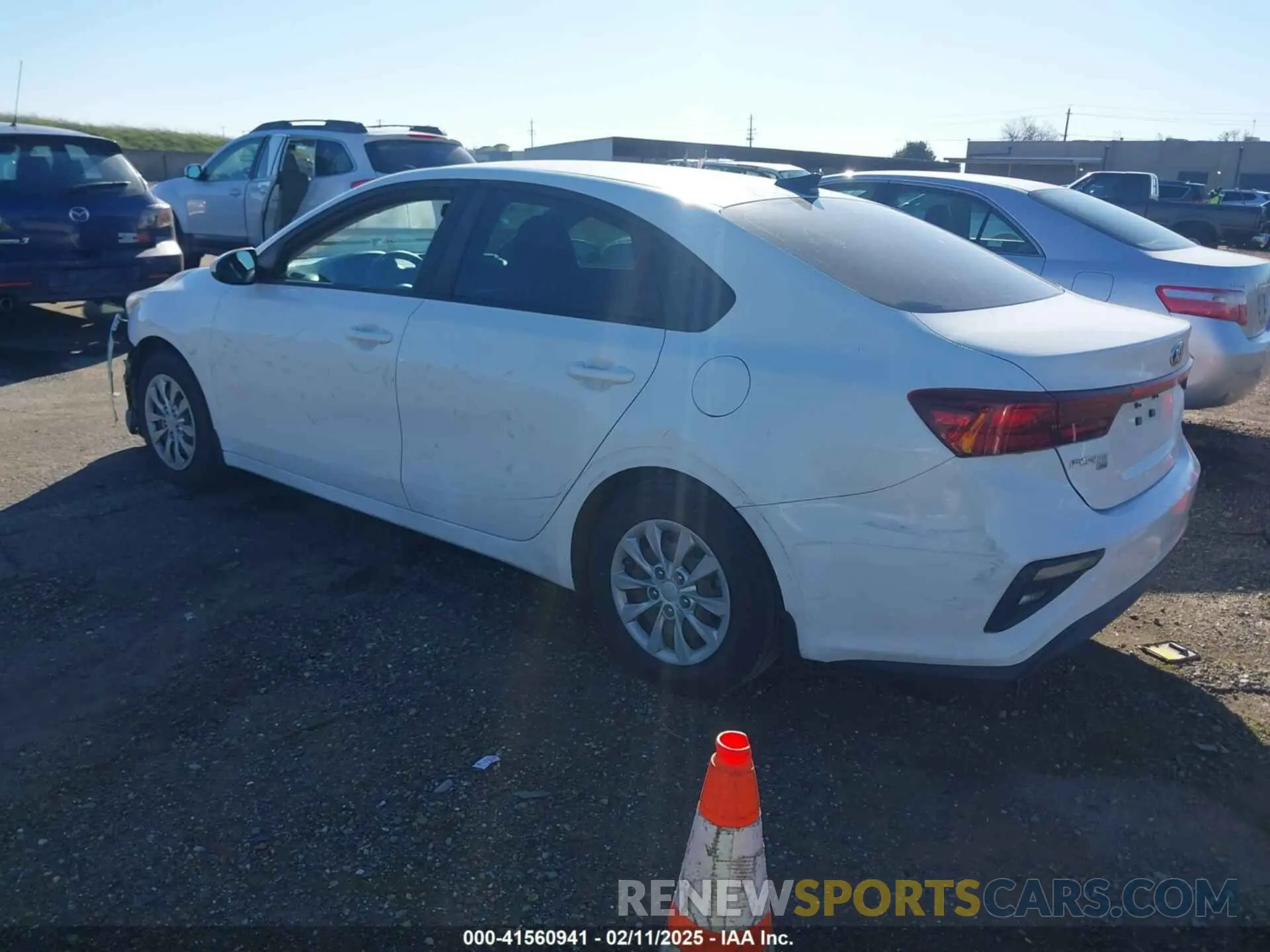 3 Photograph of a damaged car 3KPF24AD3LE159555 KIA FORTE 2020